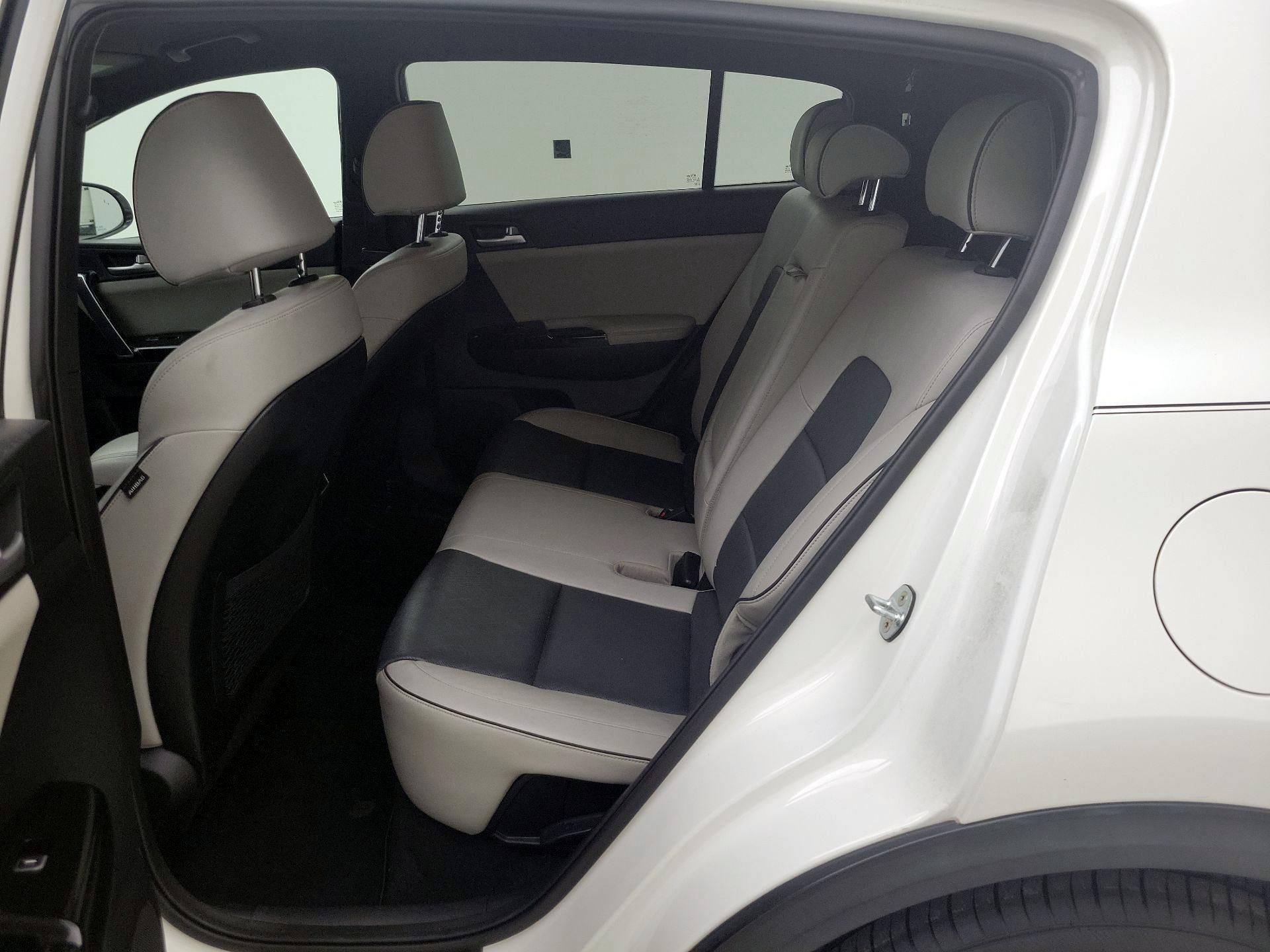Thumbnail: 2019 Kia Sportage - 19