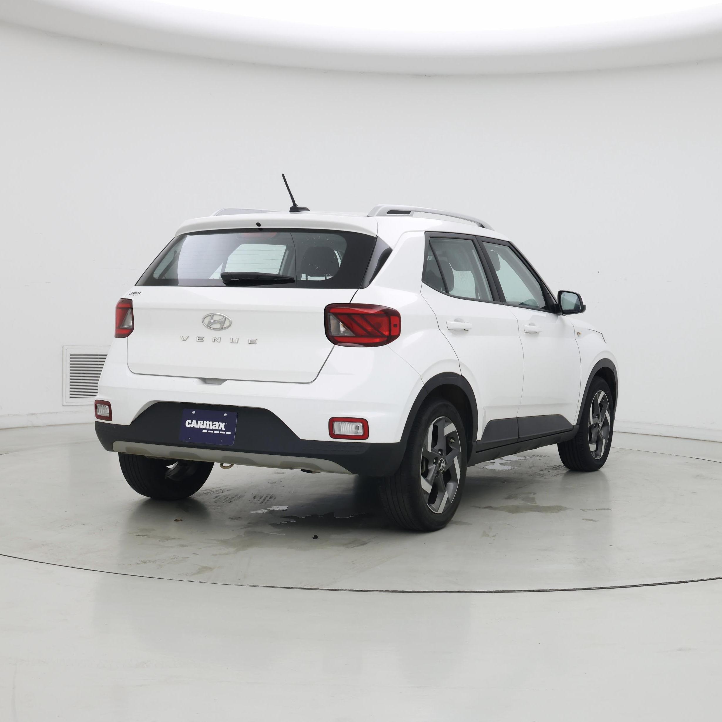Thumbnail: 2023 Hyundai Venue - 8
