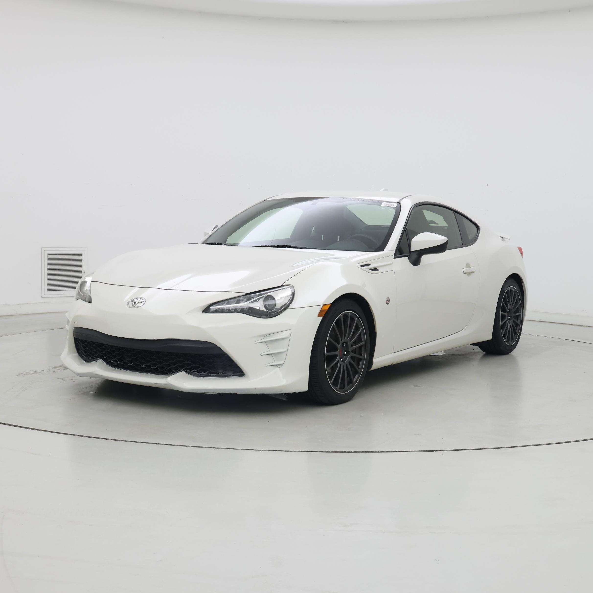 Thumbnail: 2017 Toyota 86 - 4
