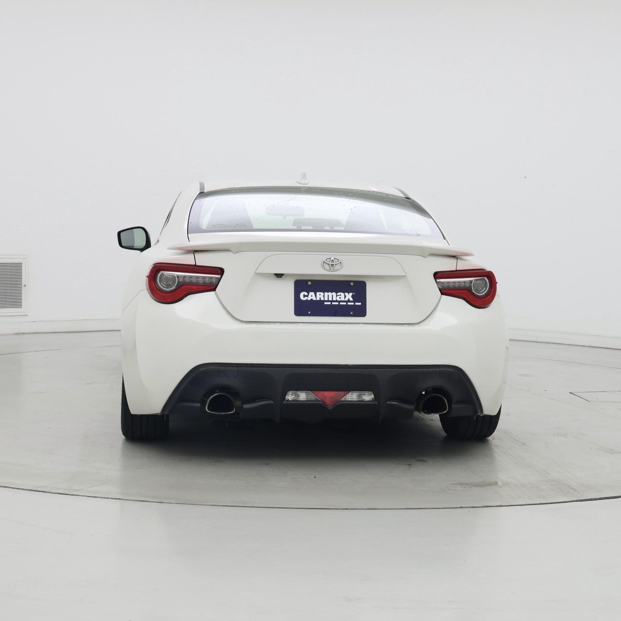 Thumbnail: 2017 Toyota 86 - 6