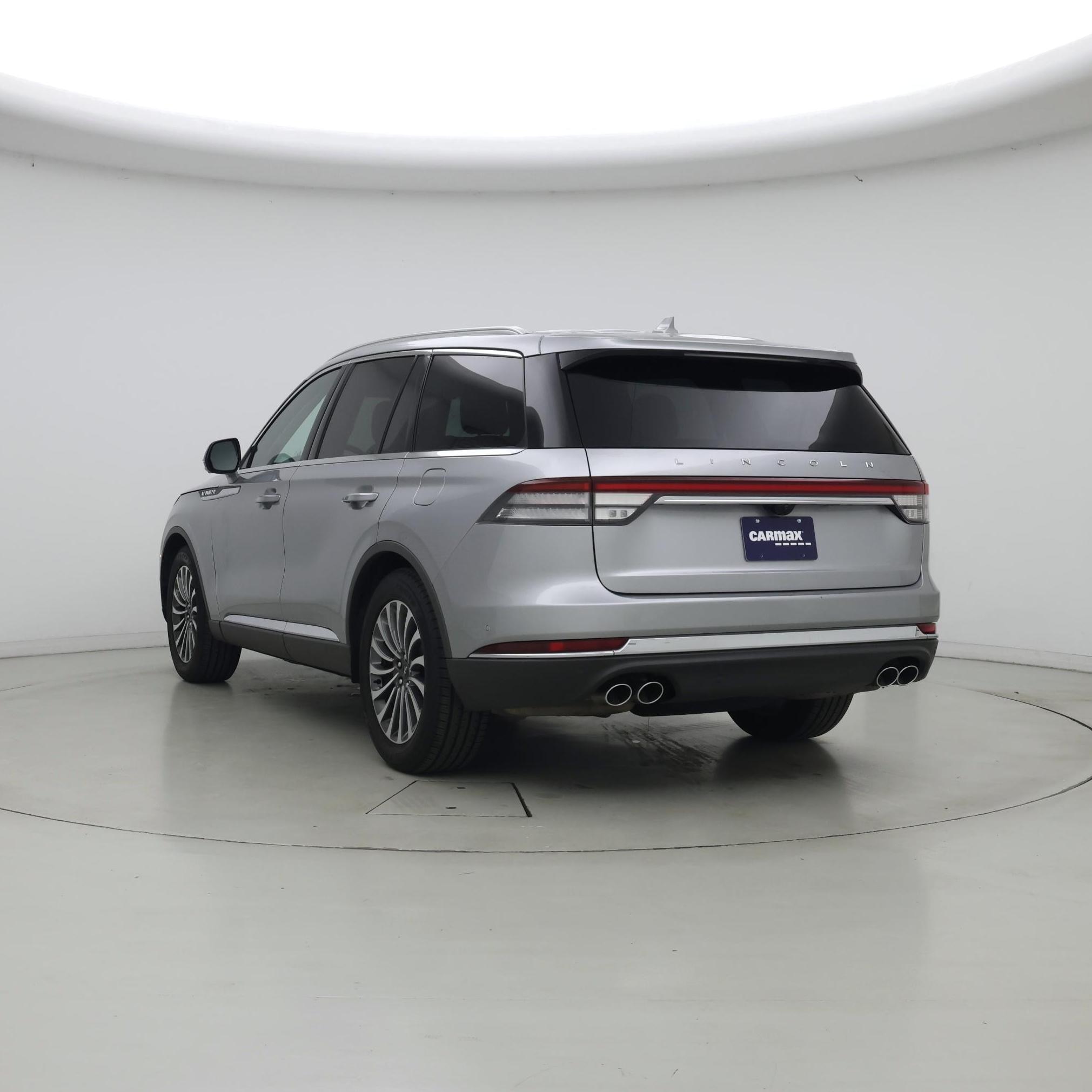 Thumbnail: 2020 Lincoln Aviator - 2