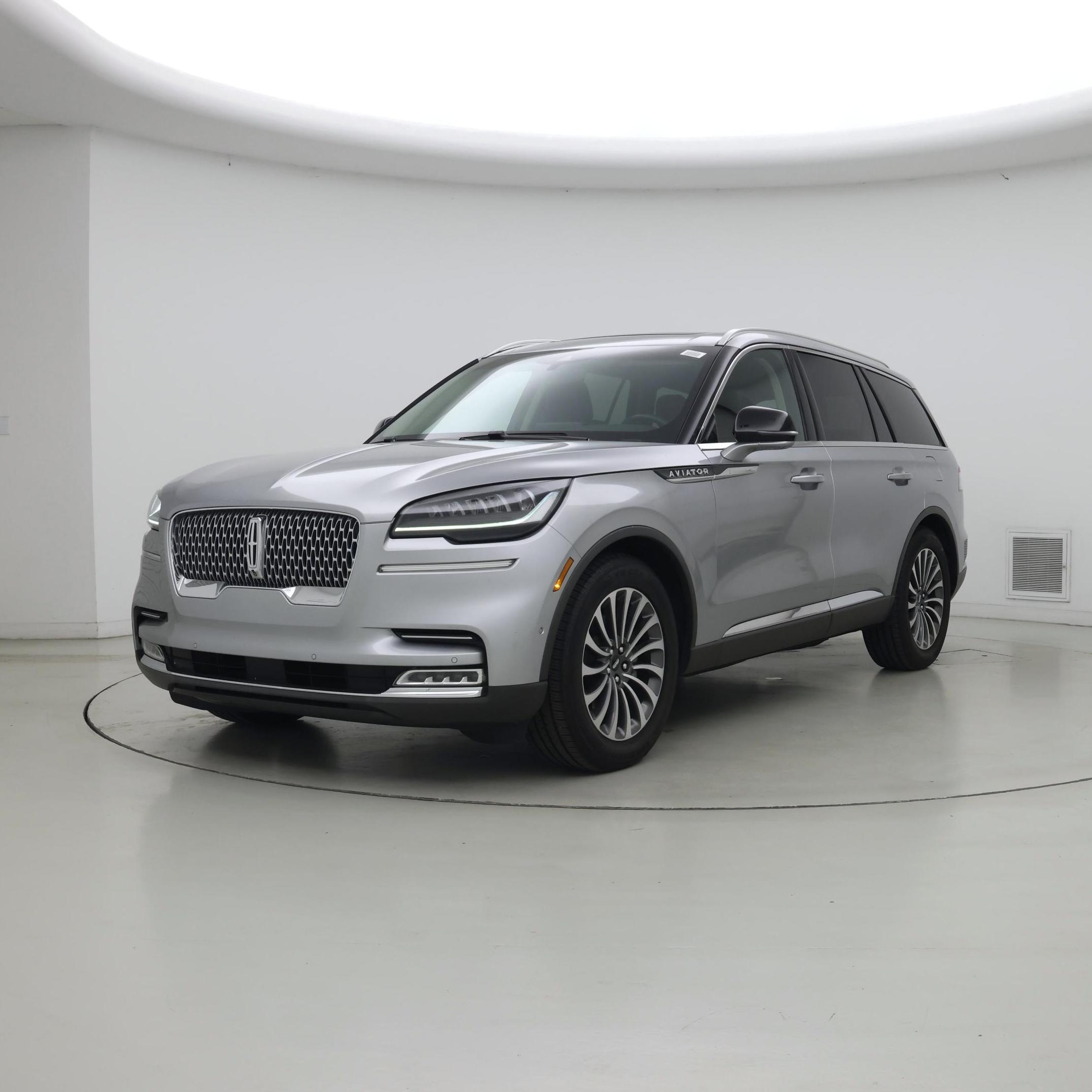 Thumbnail: 2020 Lincoln Aviator - 4