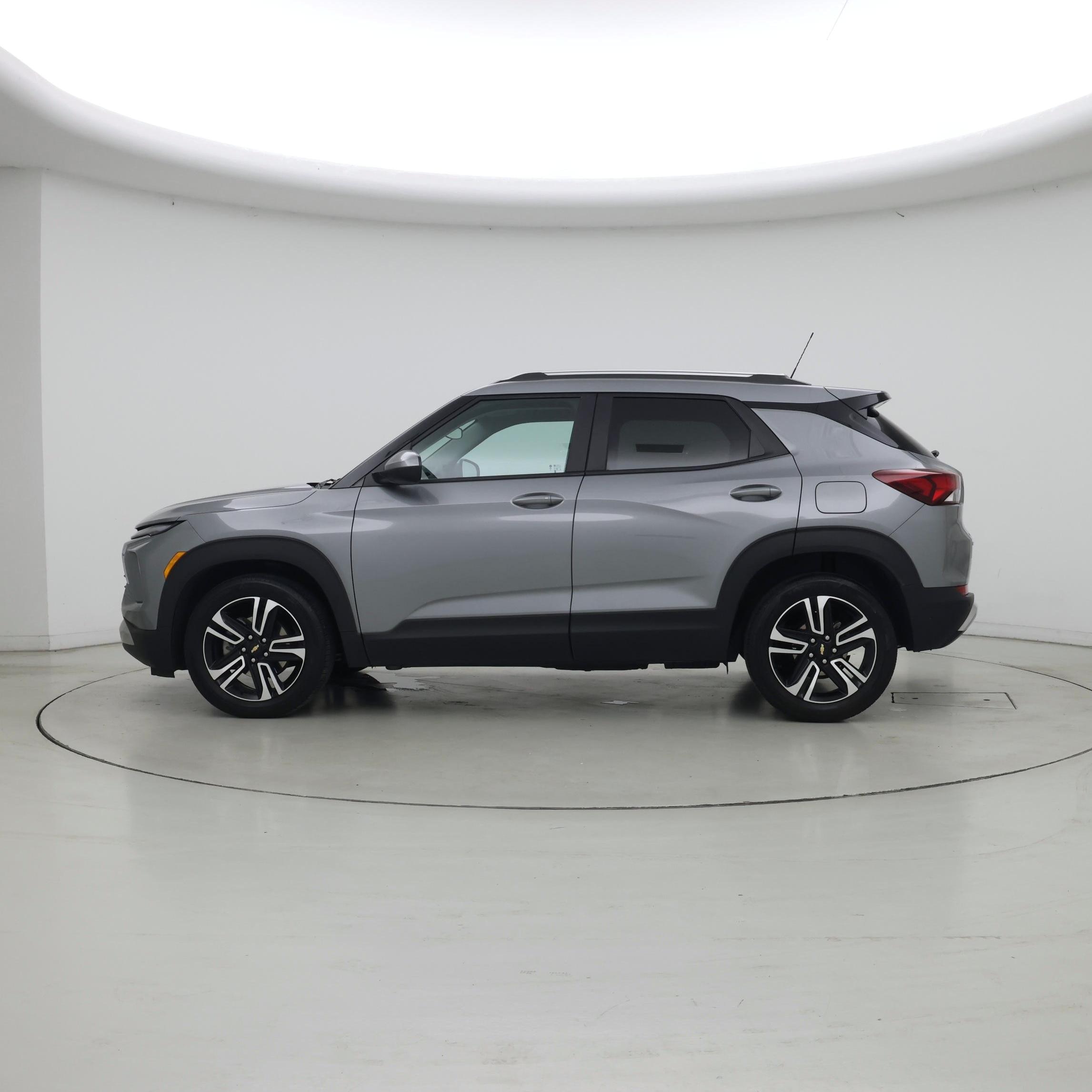 Thumbnail: 2024 Chevrolet TrailBlazer - 3