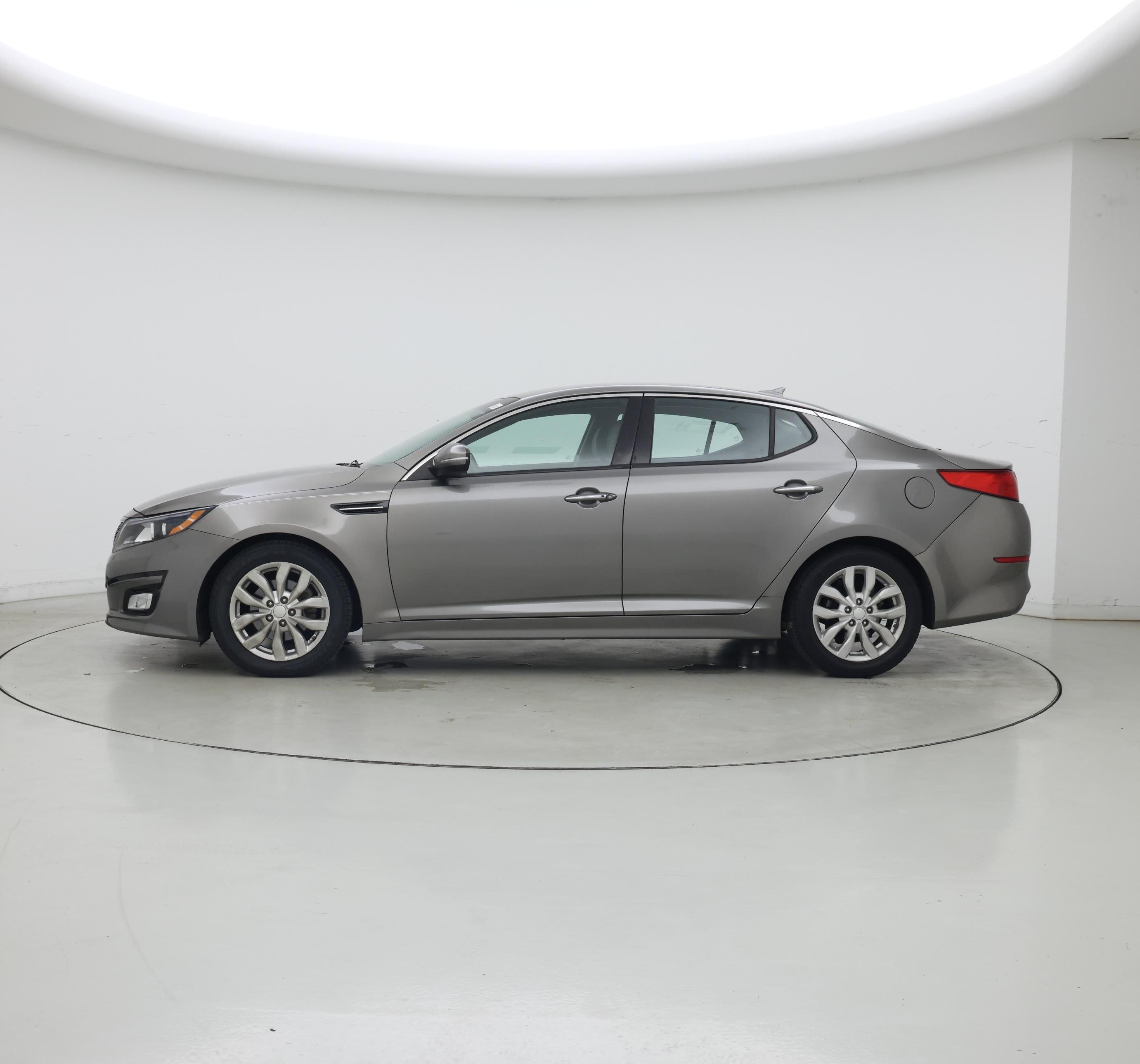 Thumbnail: 2015 Kia Optima - 3