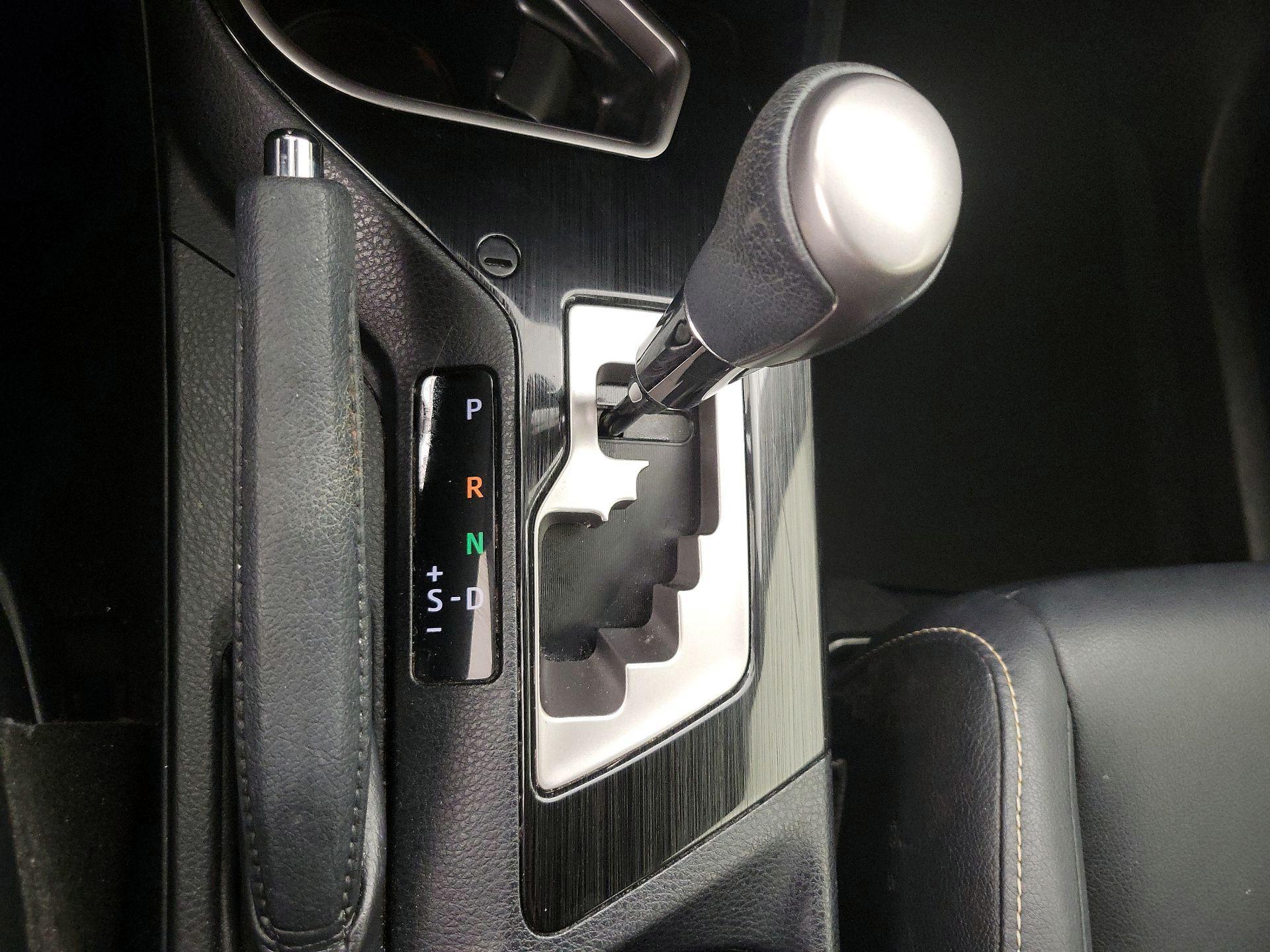 Thumbnail: 2016 Toyota RAV4 - 17