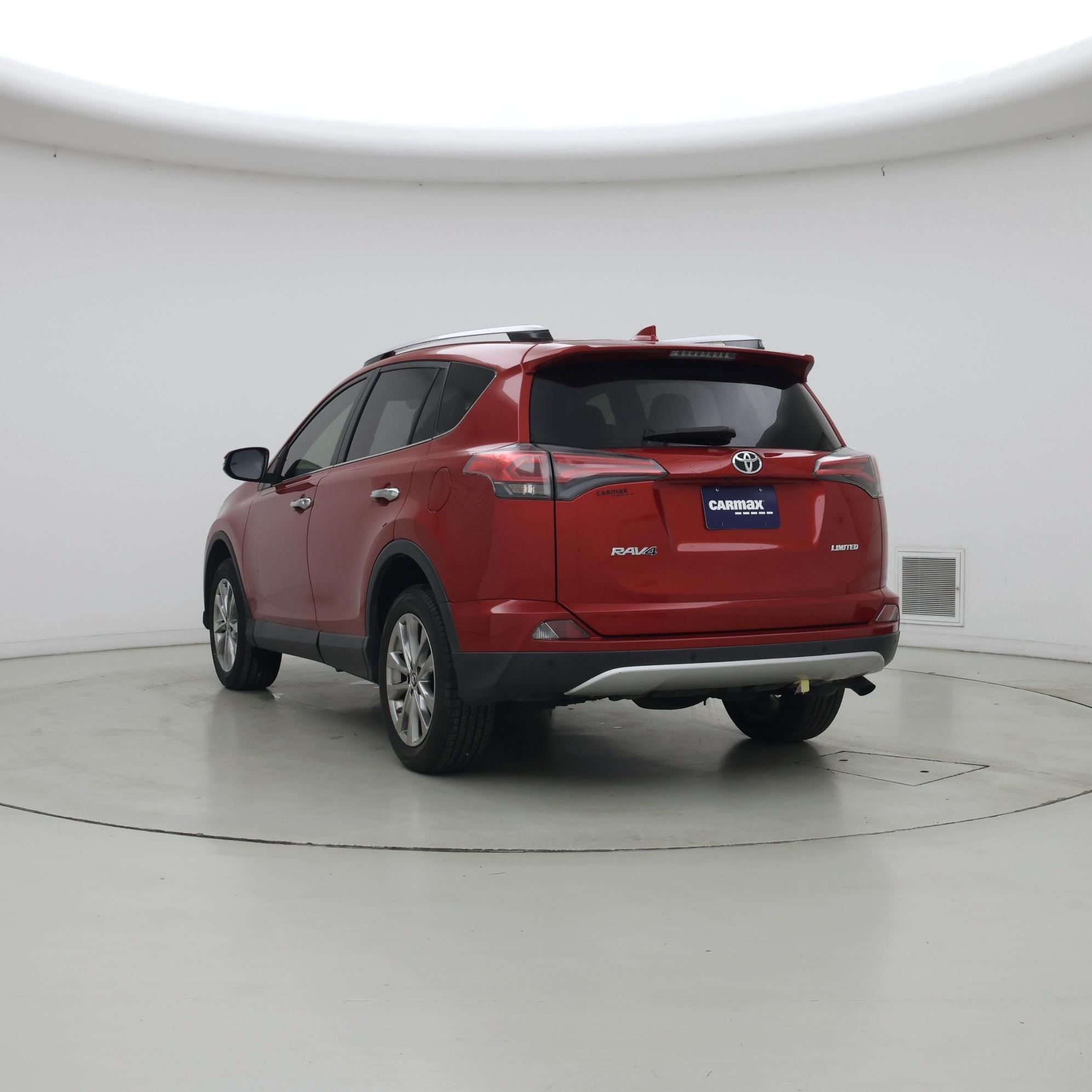 Thumbnail: 2016 Toyota RAV4 - 2
