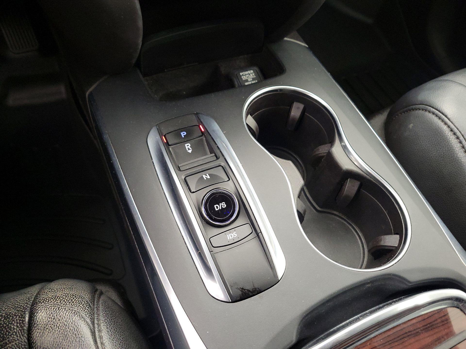 Thumbnail: 2016 Acura MDX - 18