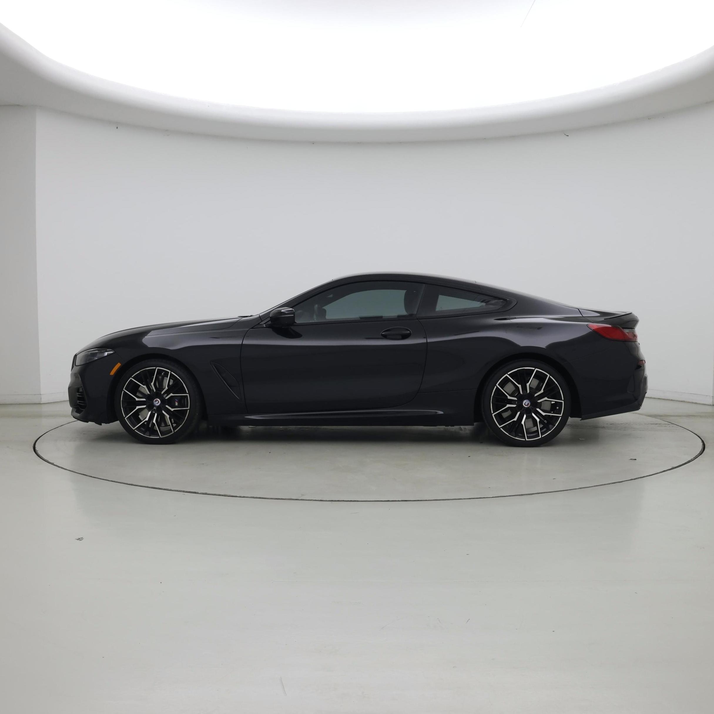 Thumbnail: 2023 BMW 8 Series - 3