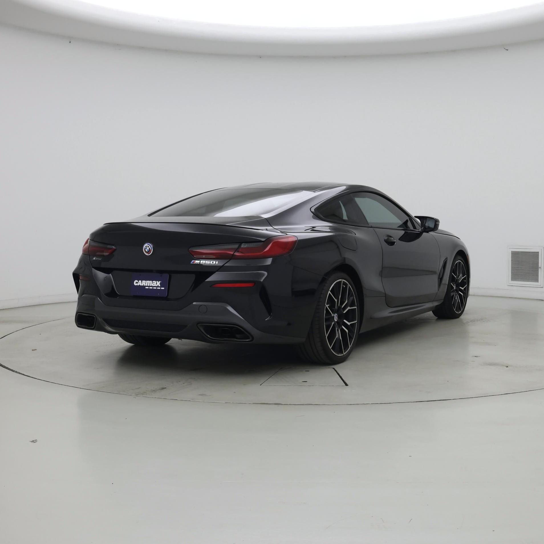 Thumbnail: 2023 BMW 8 Series - 8