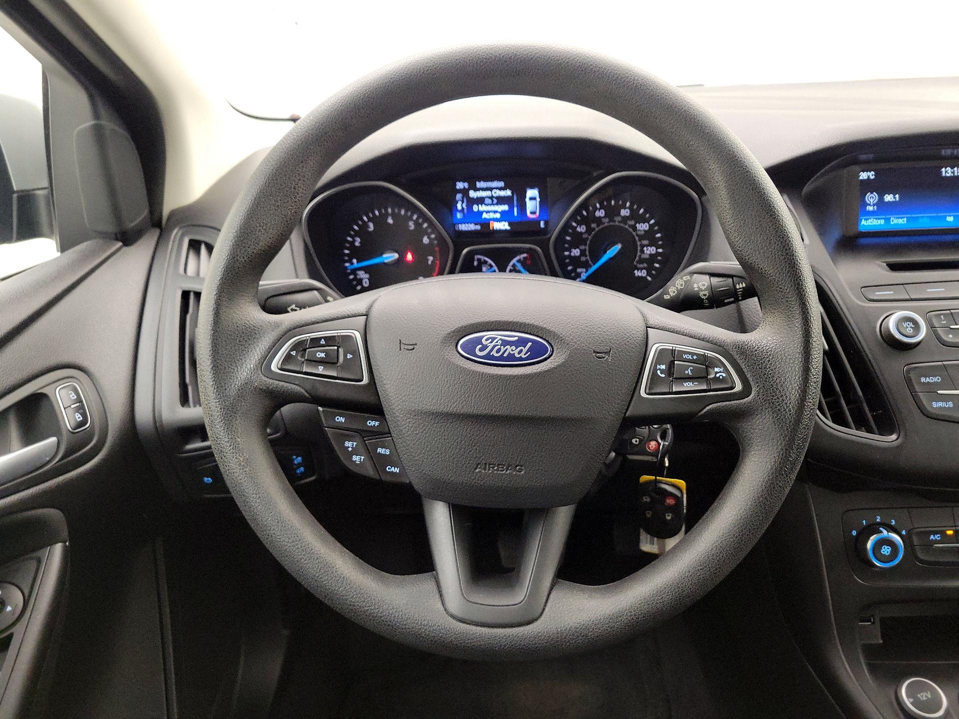 Thumbnail: 2017 Ford Focus - 10
