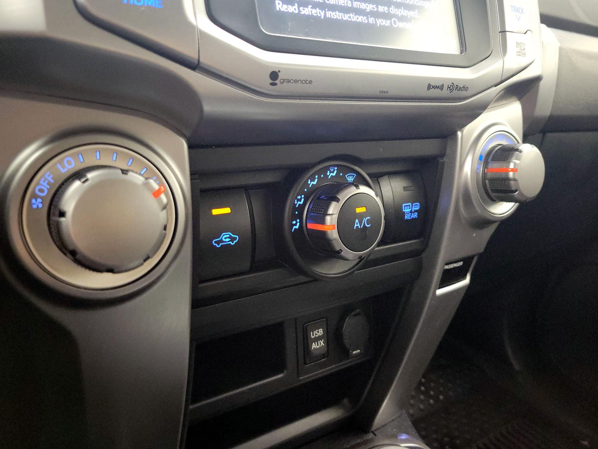 Thumbnail: 2019 Toyota 4Runner - 16