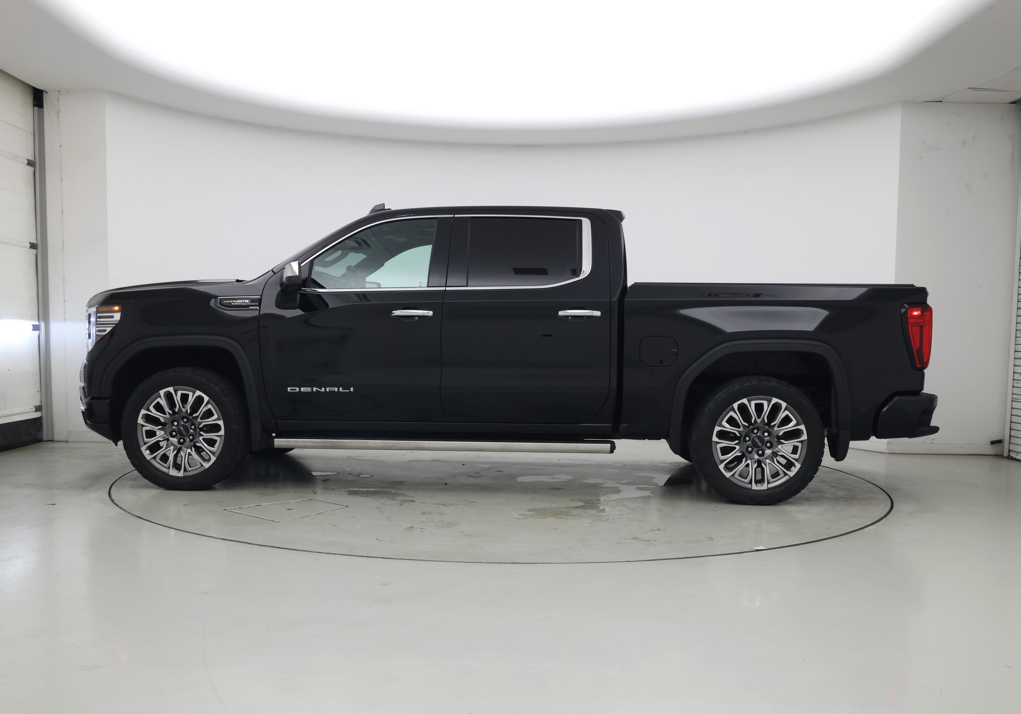 Thumbnail: 2024 GMC Sierra 1500 - 3