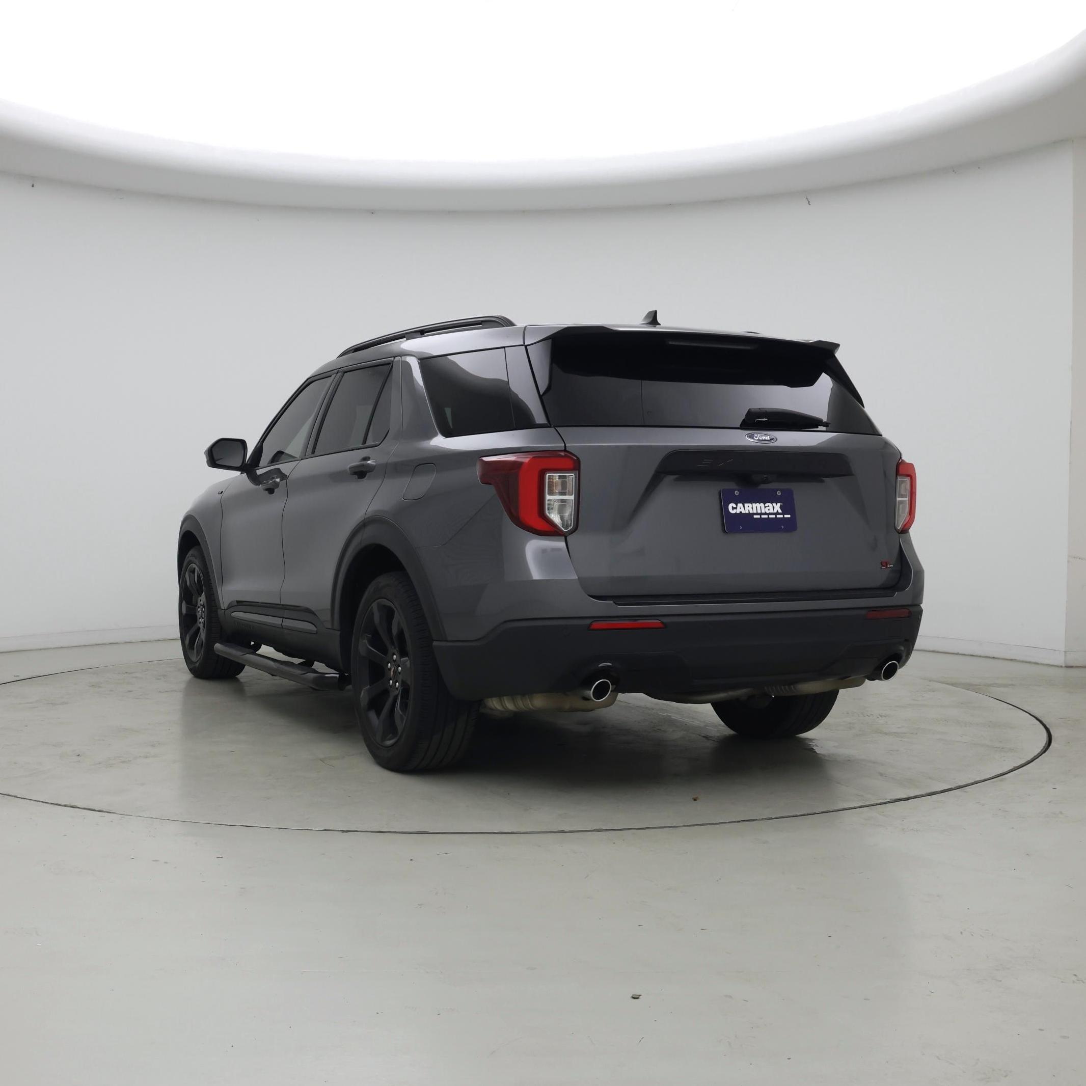 Thumbnail: 2022 Ford Explorer - 2