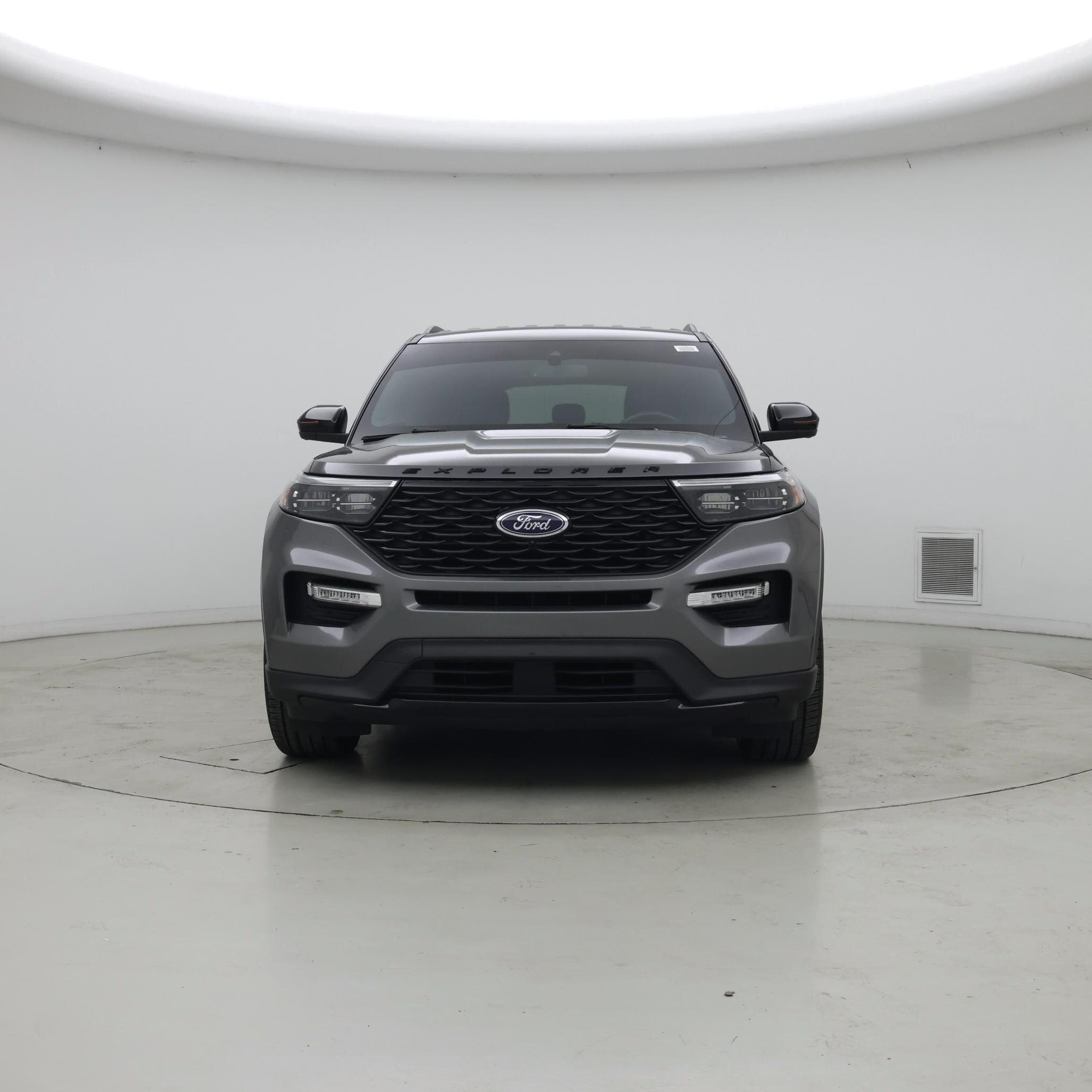 Thumbnail: 2022 Ford Explorer - 5