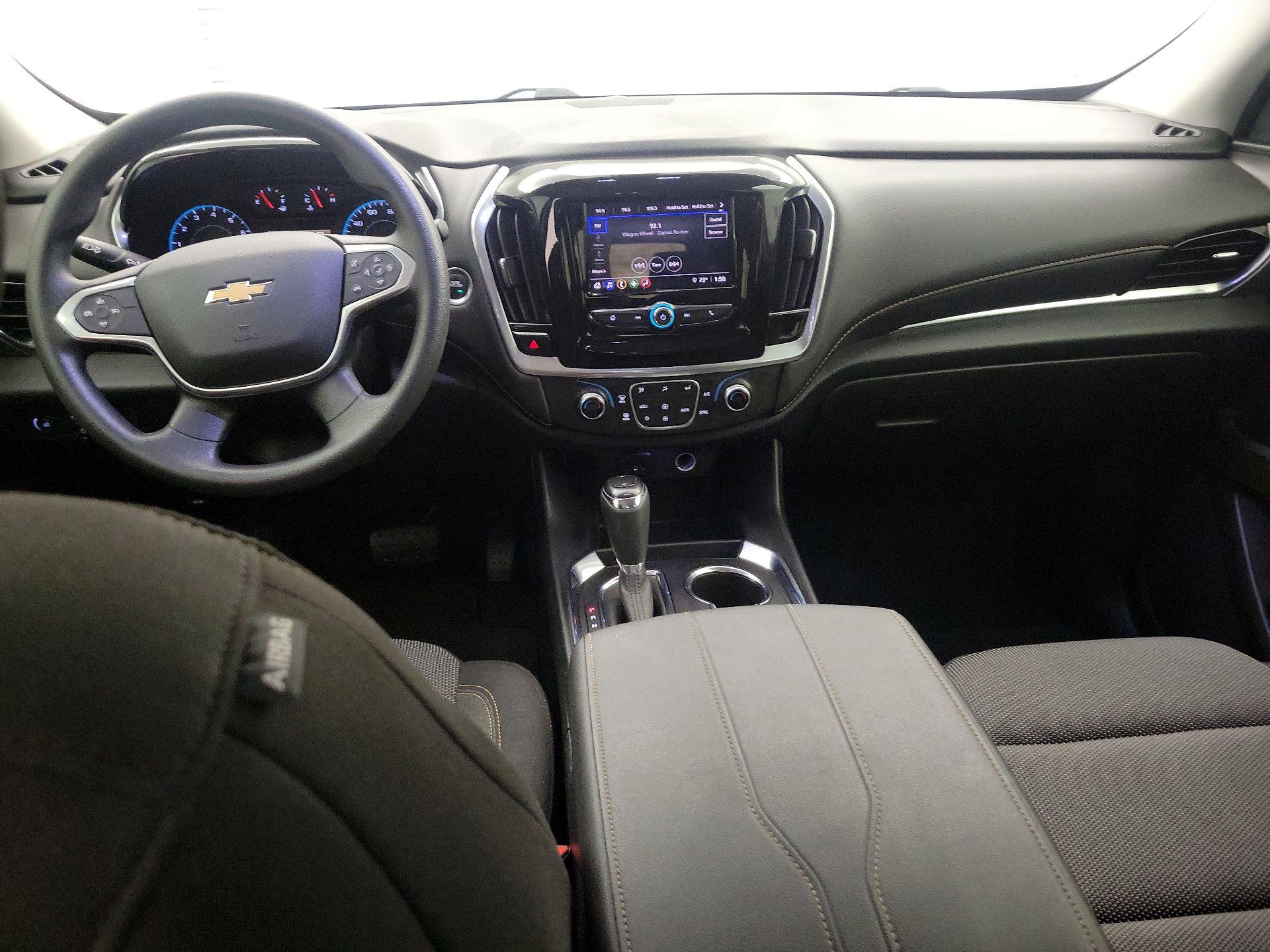 Thumbnail: 2020 Chevrolet Traverse - 9
