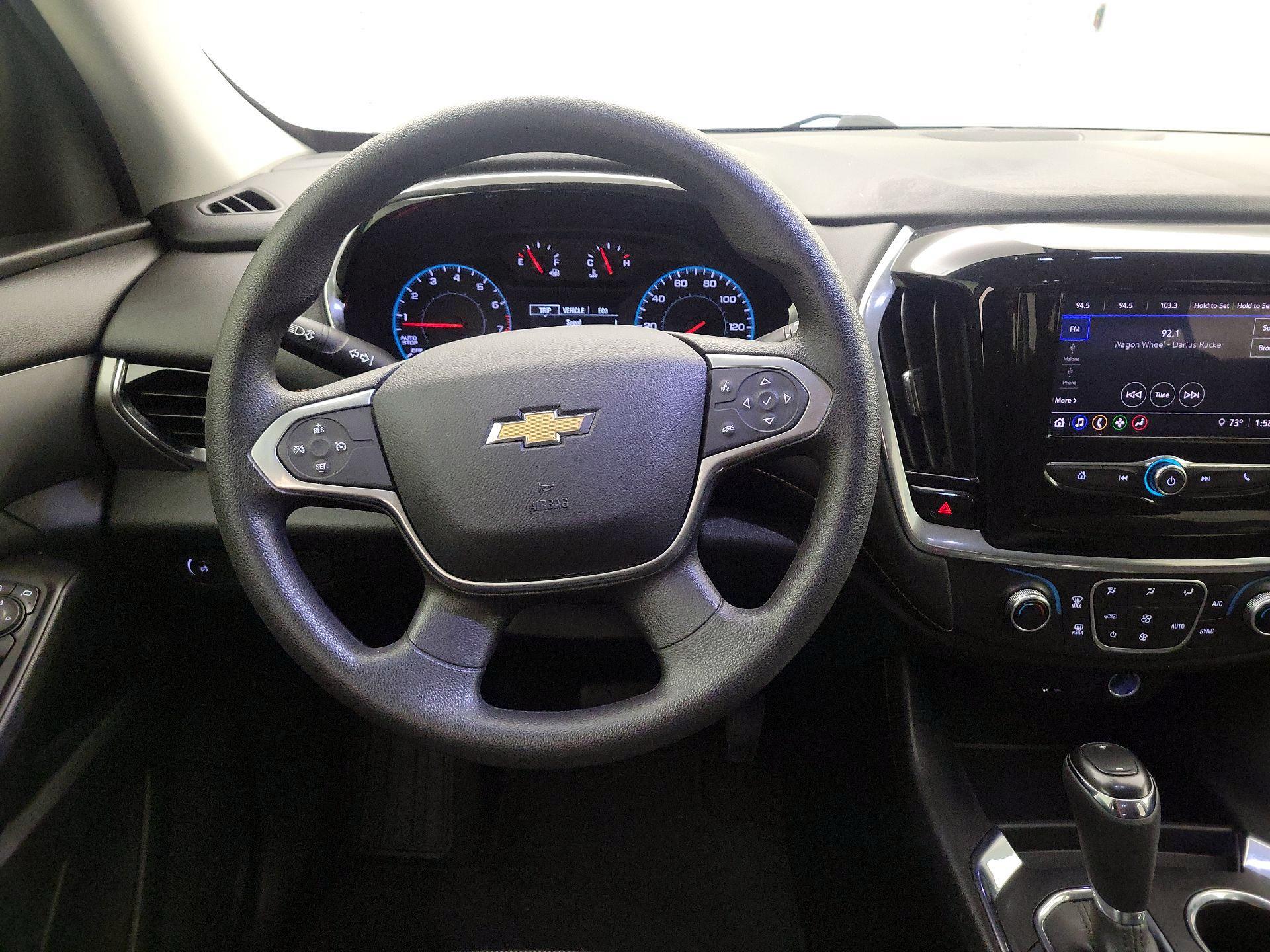 Thumbnail: 2020 Chevrolet Traverse - 10