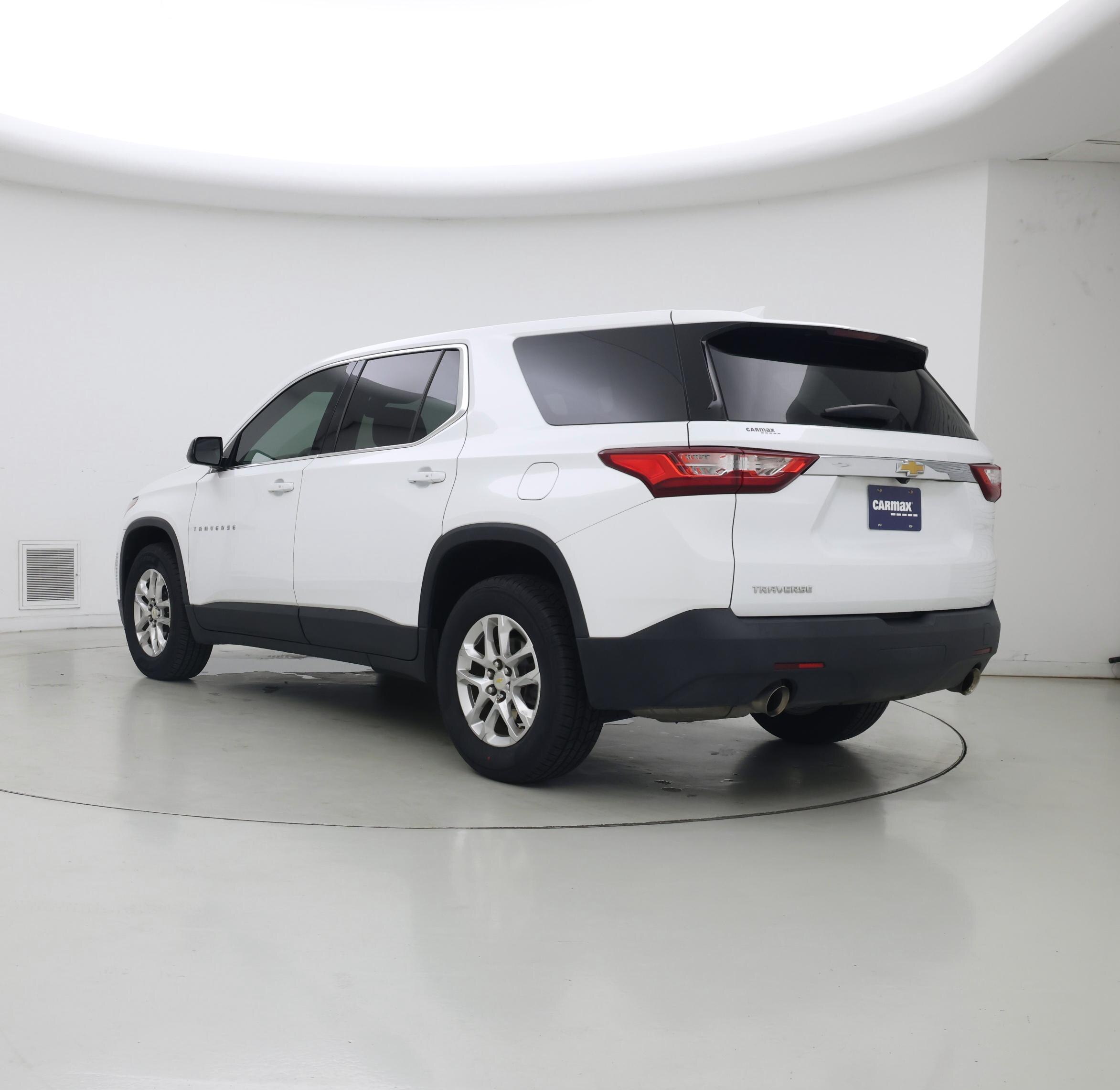 Thumbnail: 2020 Chevrolet Traverse - 2