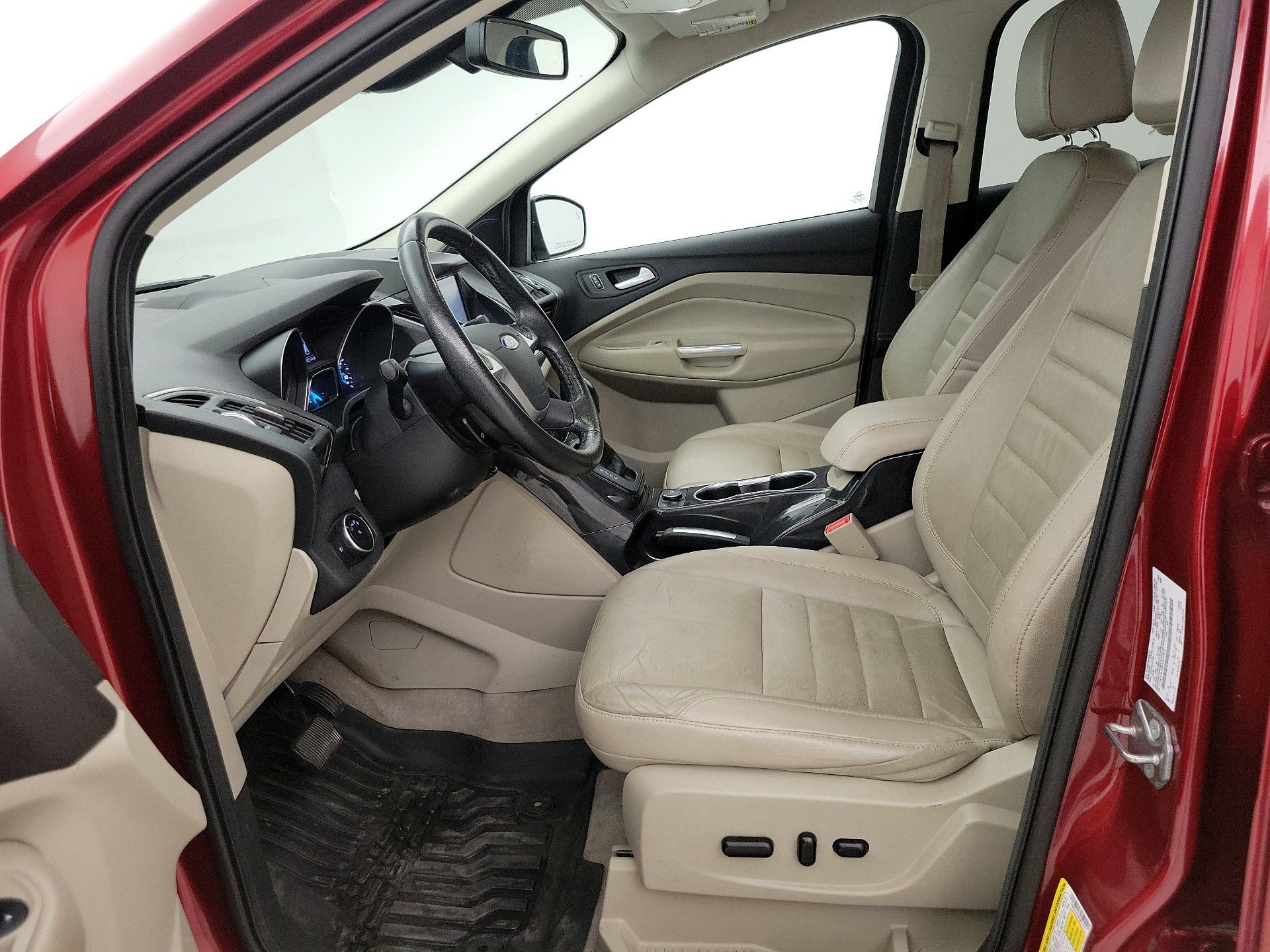Thumbnail: 2015 Ford Escape - 11