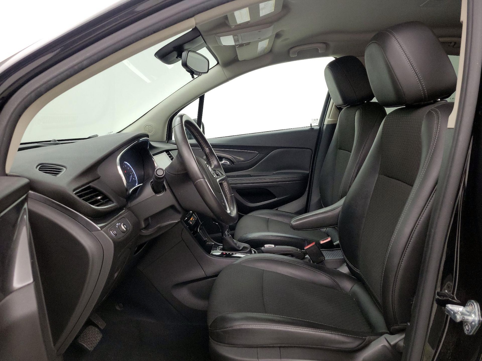 Power Seat(s) & Side Airbags