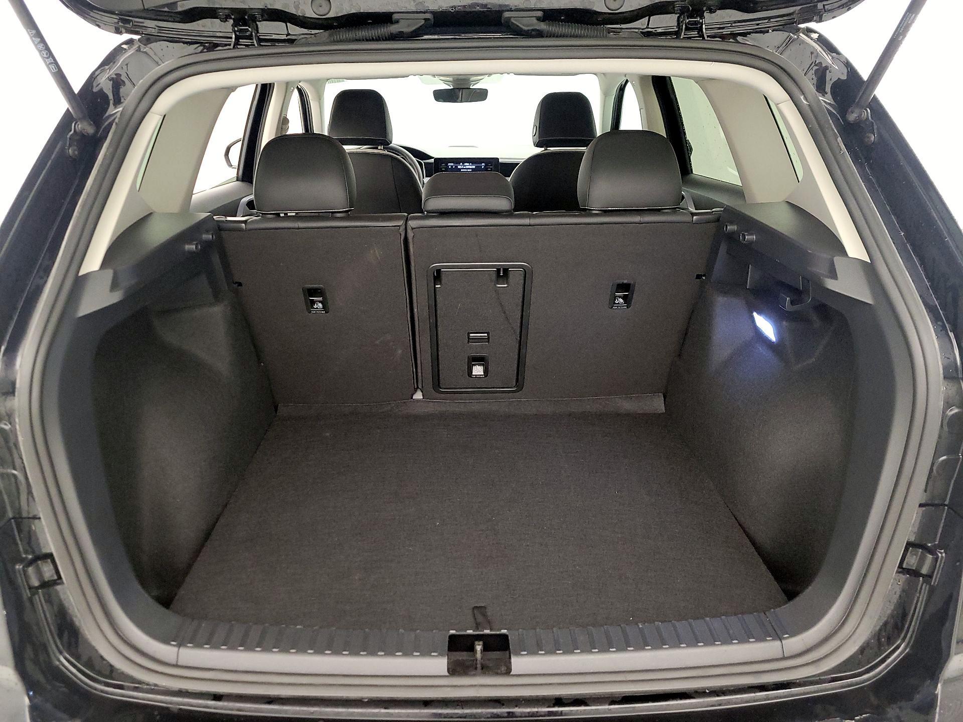 Thumbnail: 2025 Volkswagen Taos - 20