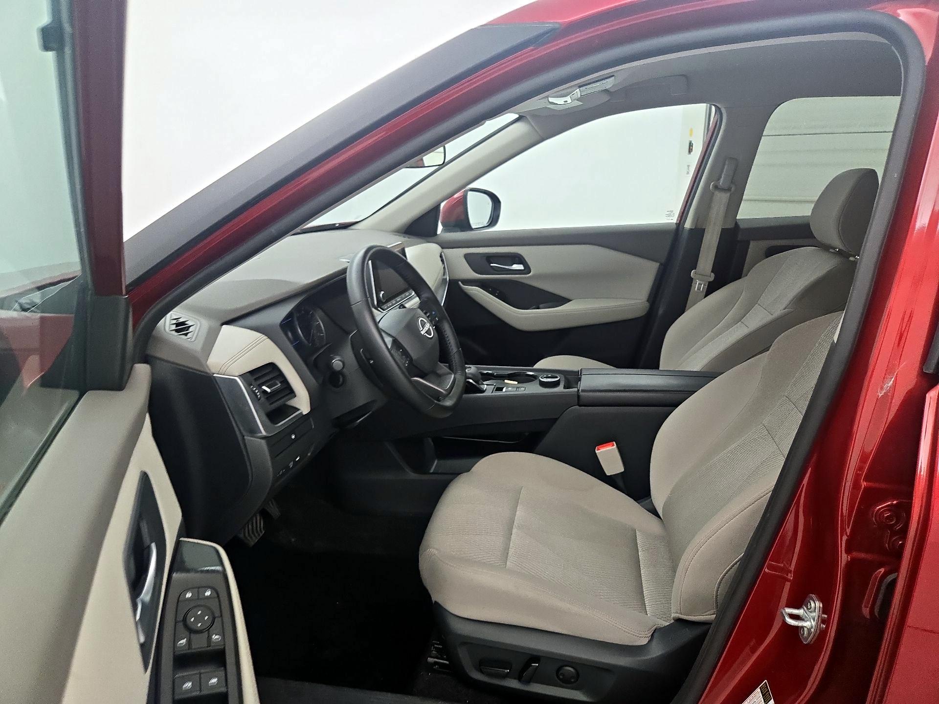 Thumbnail: 2025 Nissan Rogue - 11