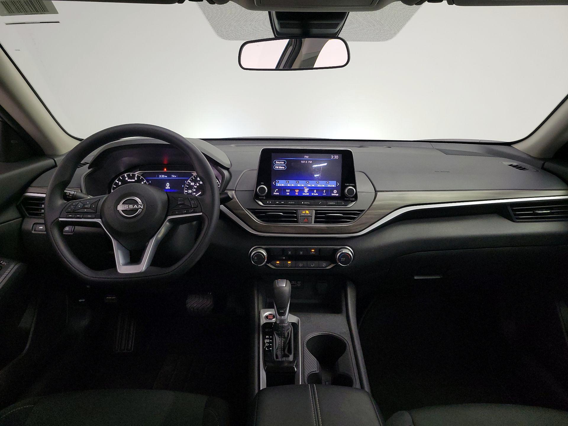 Thumbnail: 2025 Nissan Altima - 9