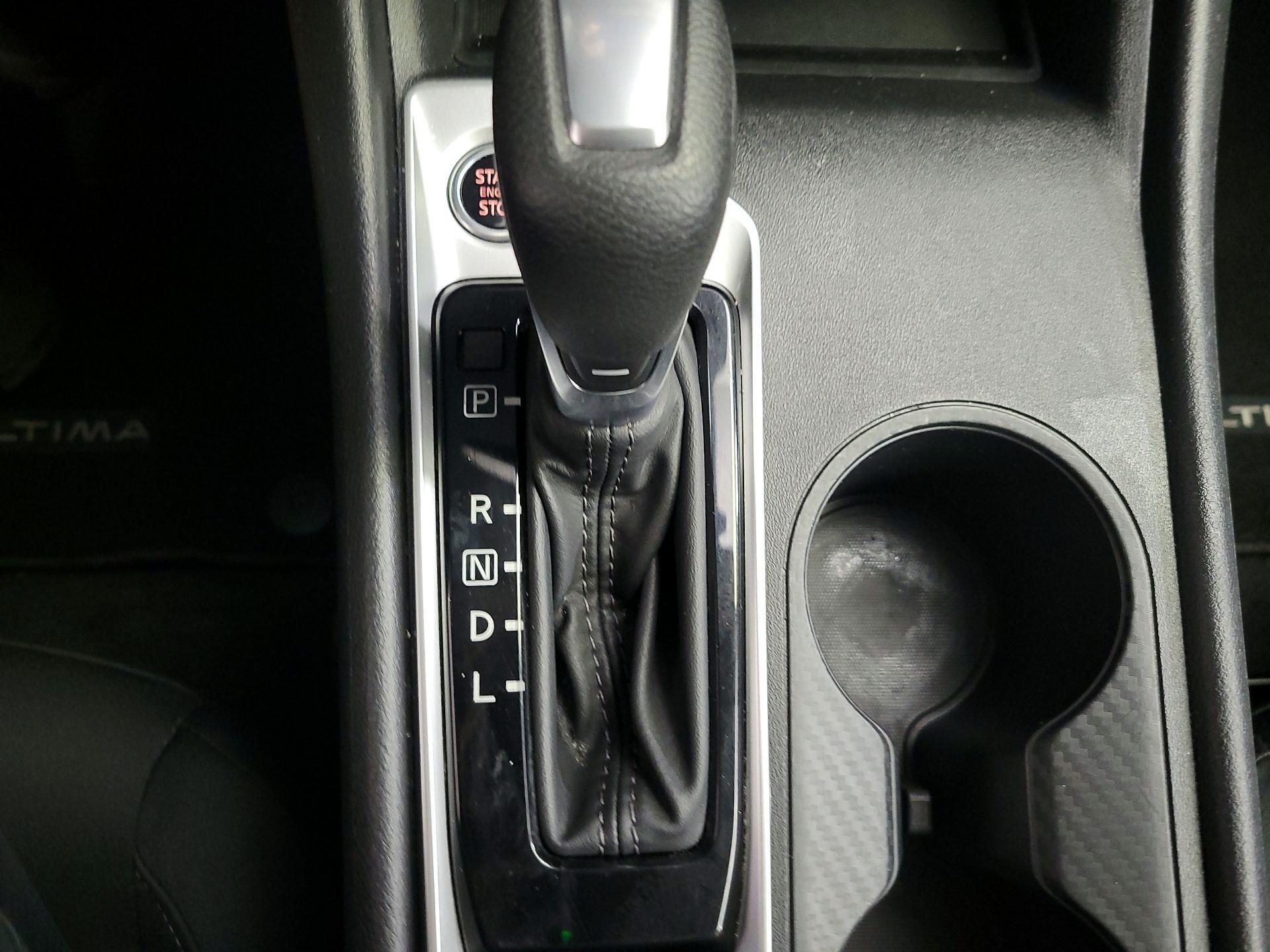 Thumbnail: 2025 Nissan Altima - 17