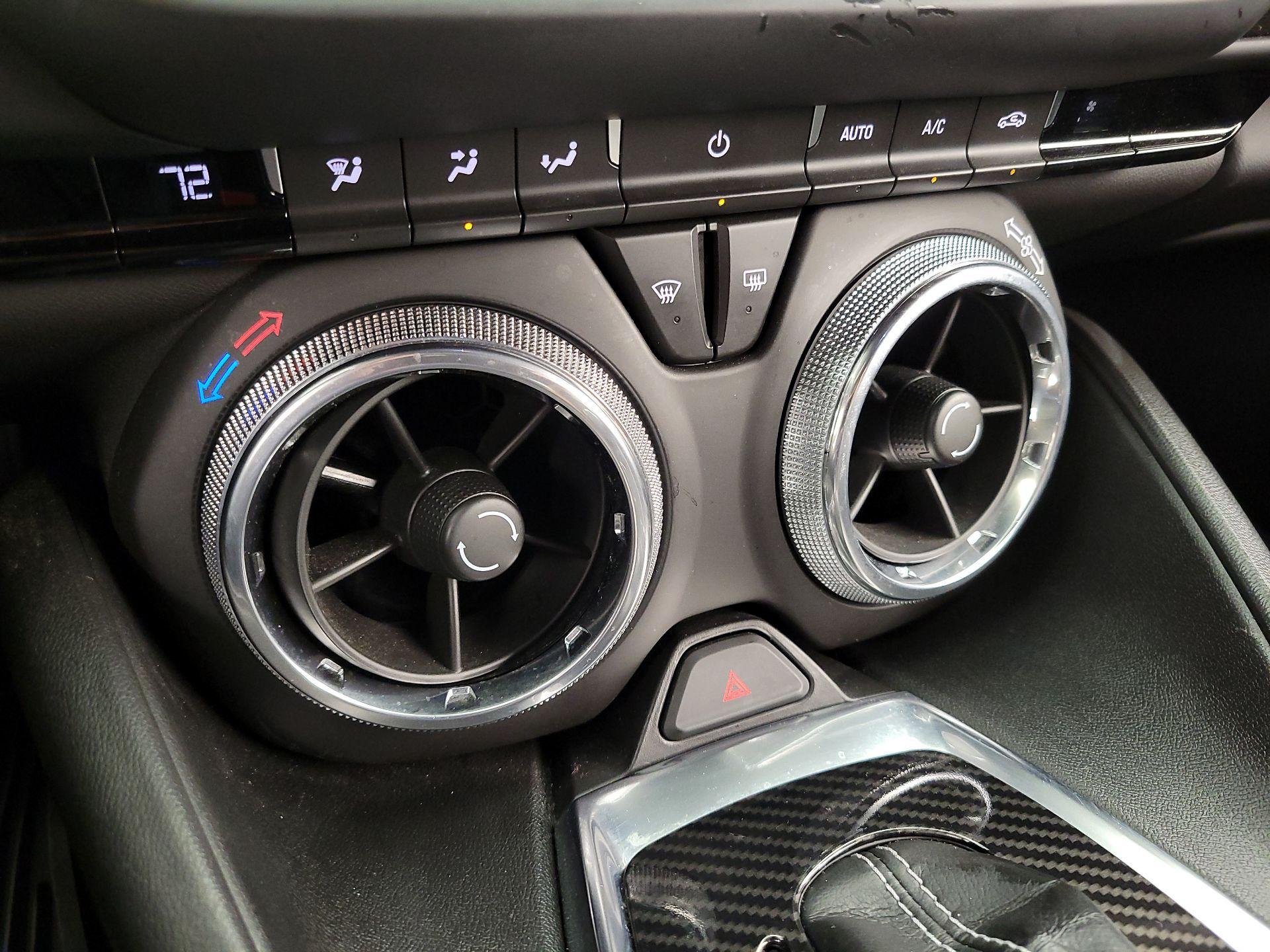 Thumbnail: 2021 Chevrolet Camaro - 16