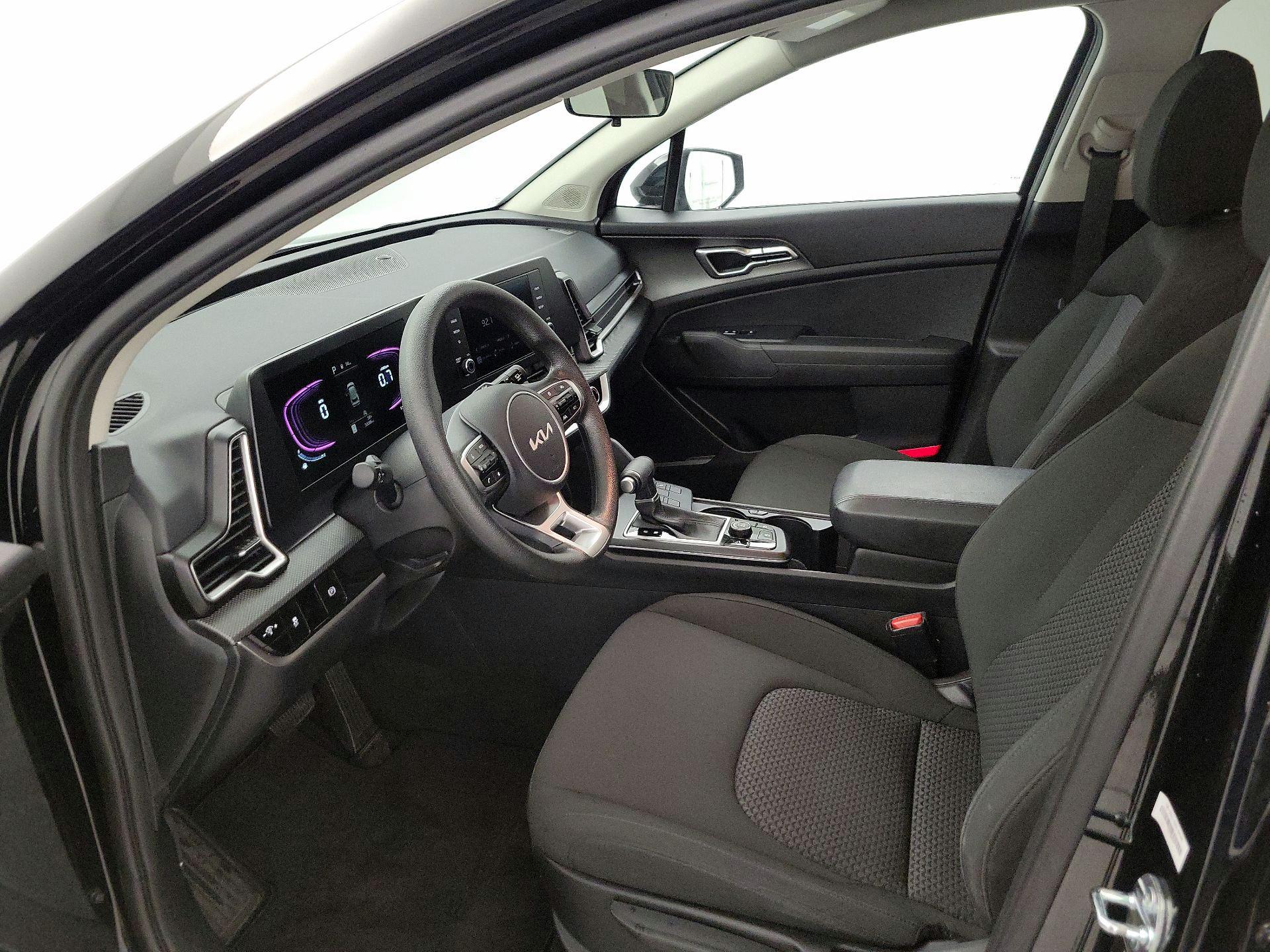 Thumbnail: 2025 Kia Sportage - 11