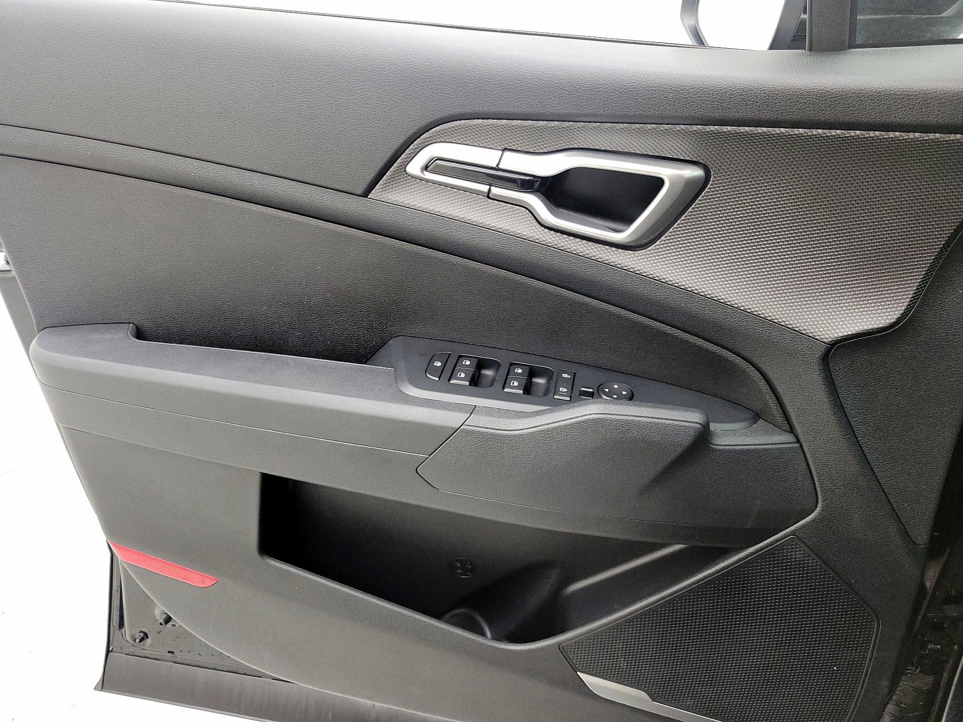 Thumbnail: 2025 Kia Sportage - 12