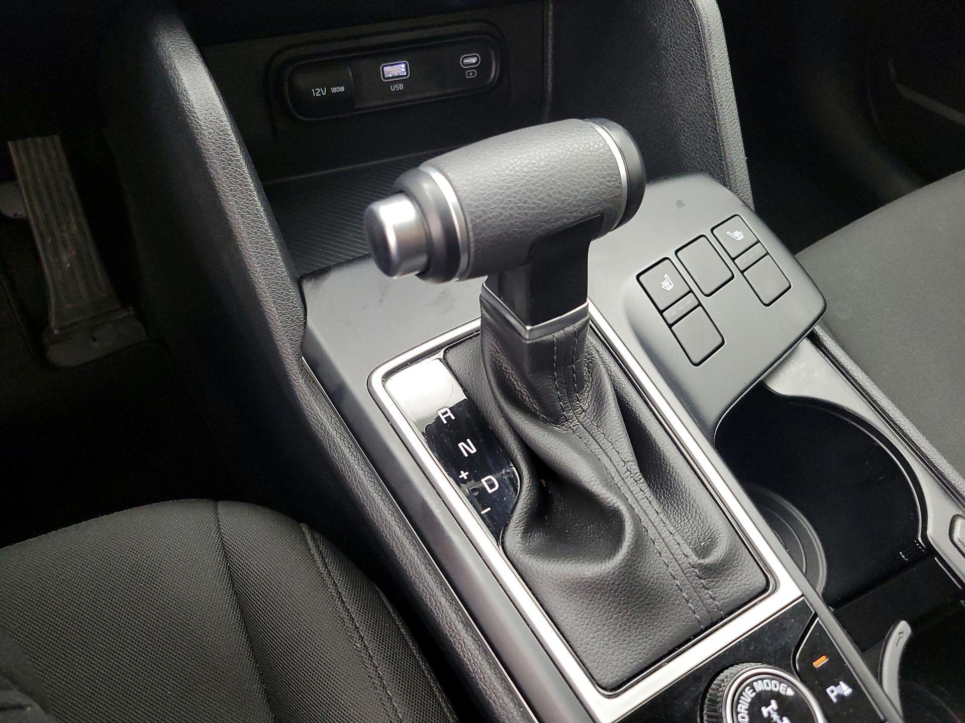 Thumbnail: 2025 Kia Sportage - 17