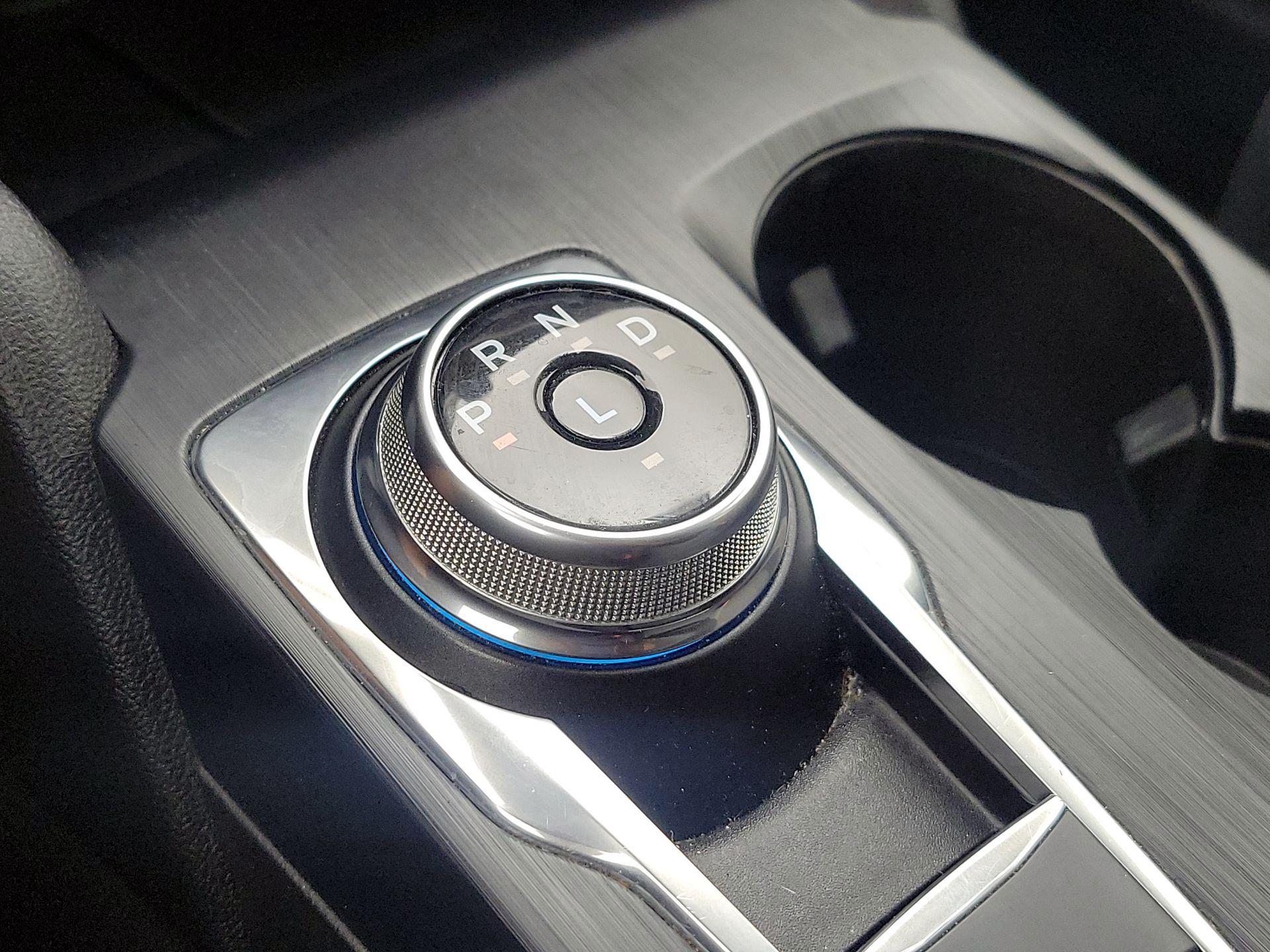 Thumbnail: 2022 Ford Escape - 17