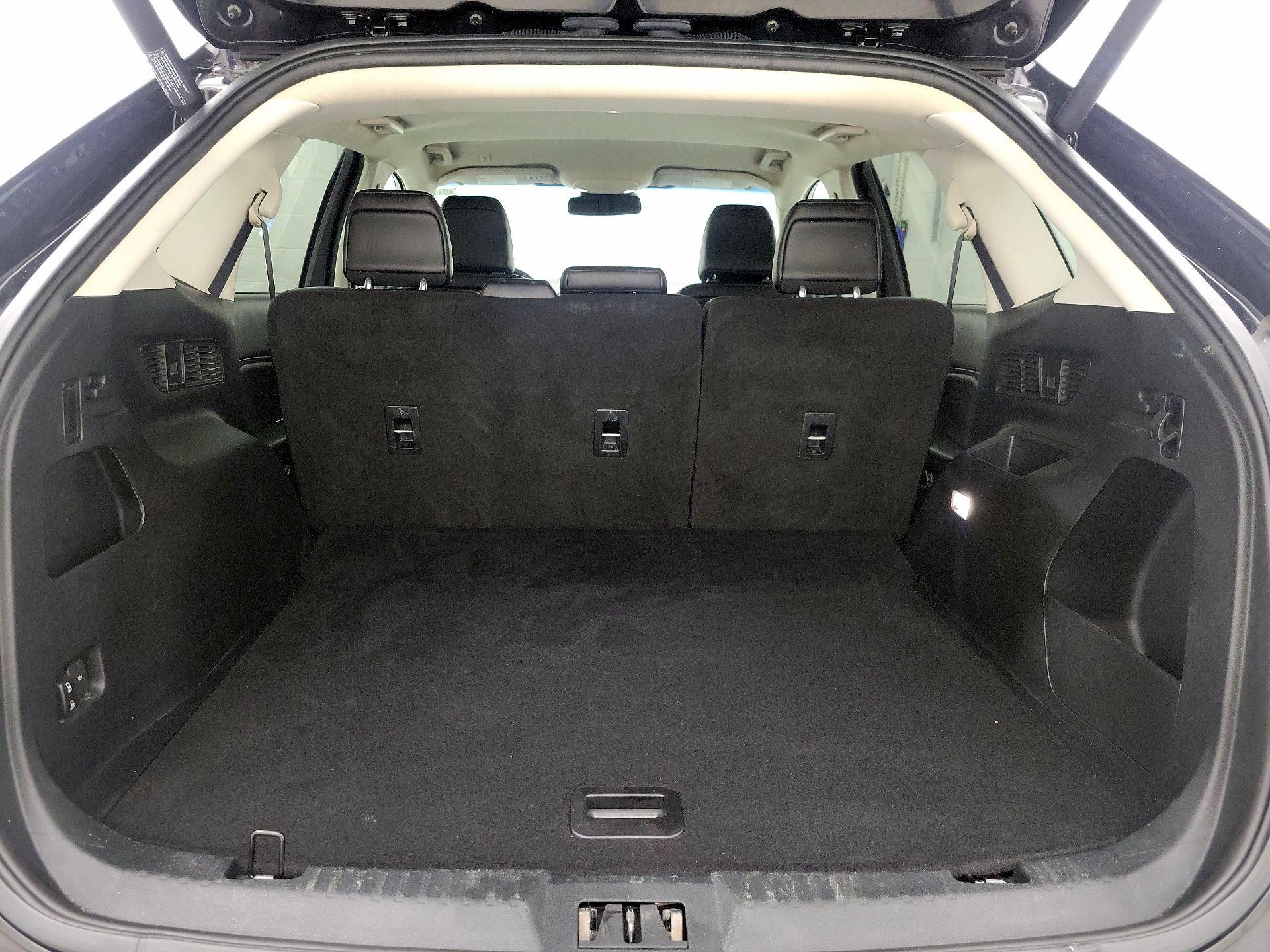 Thumbnail: 2020 Ford Edge - 20