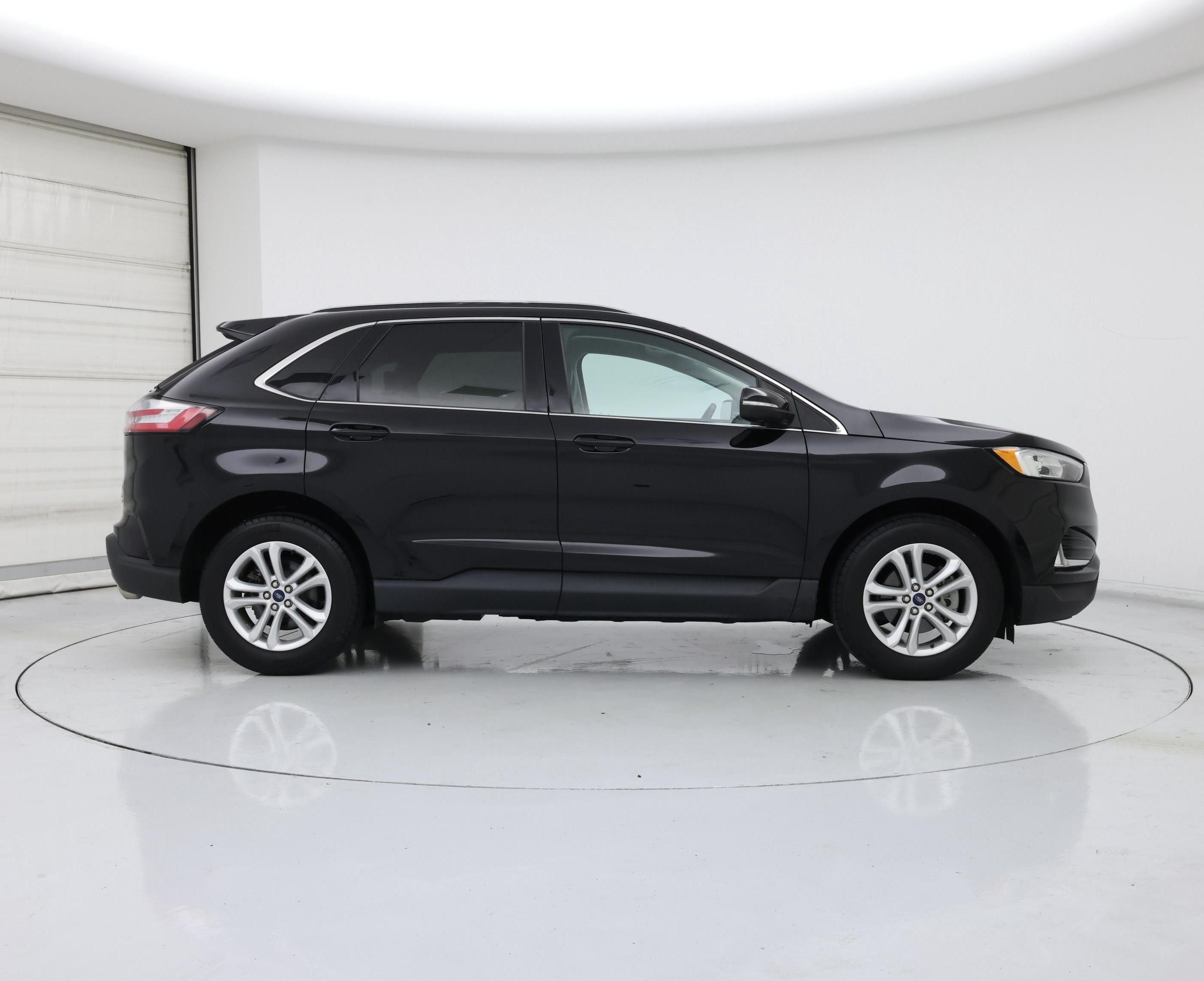 Thumbnail: 2020 Ford Edge - 7