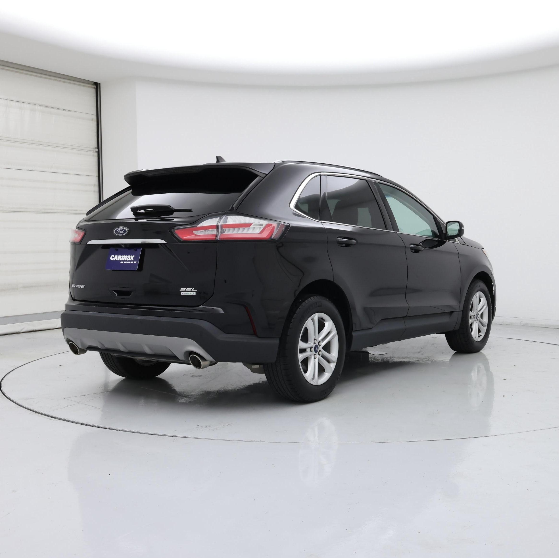 Thumbnail: 2020 Ford Edge - 8