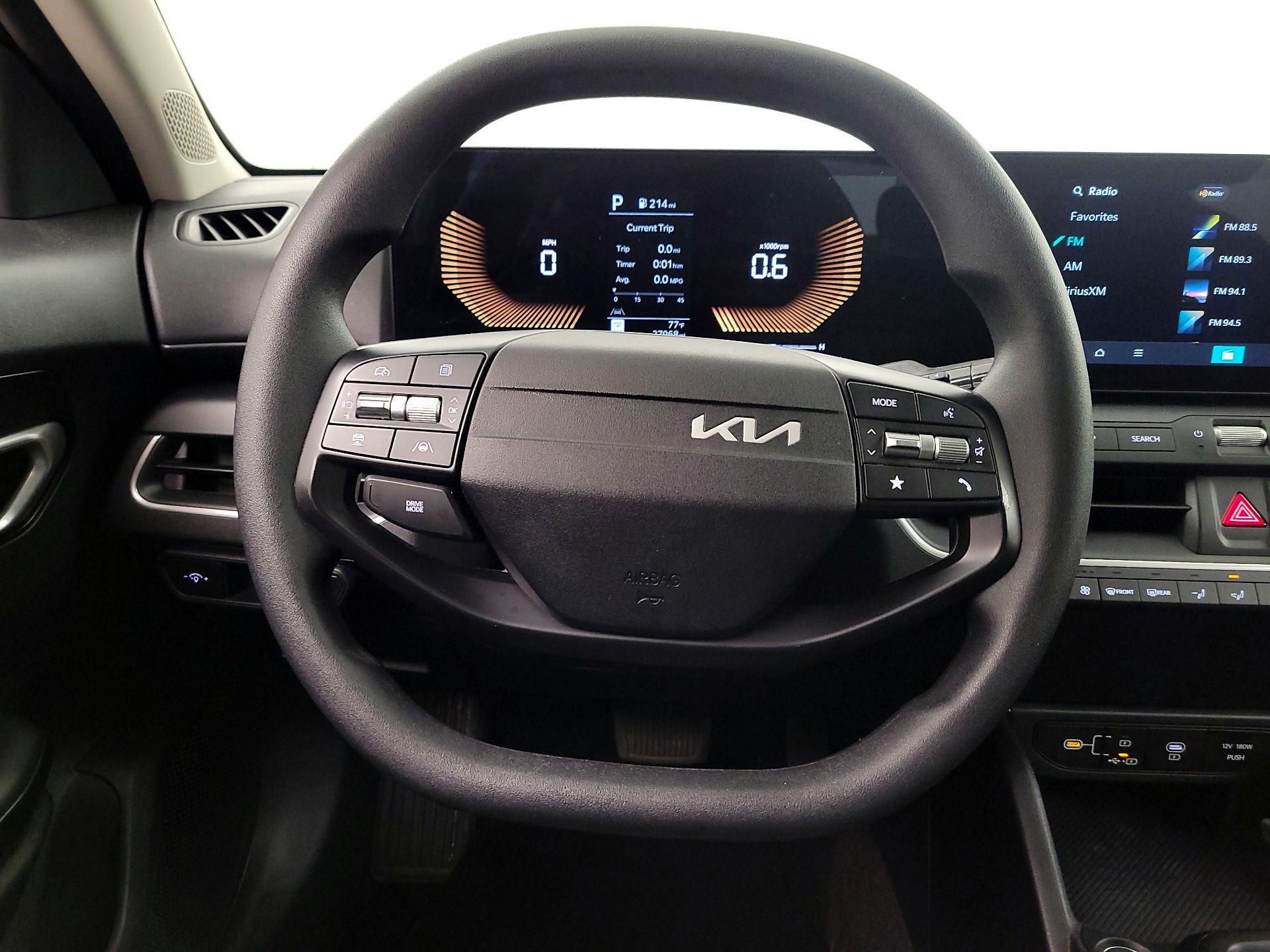 Thumbnail: 2025 Kia K4 - 10