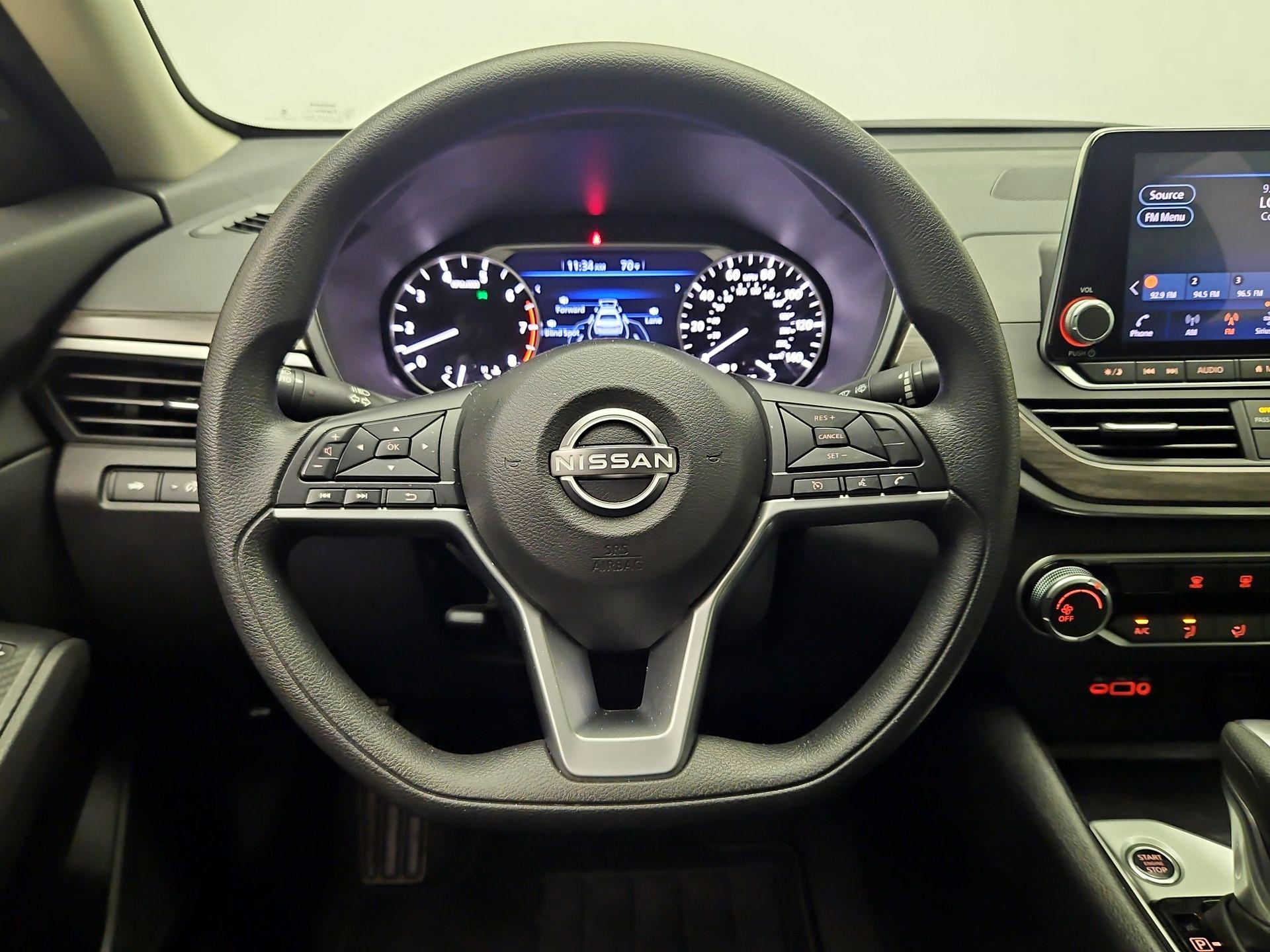 Thumbnail: 2025 Nissan Altima - 10