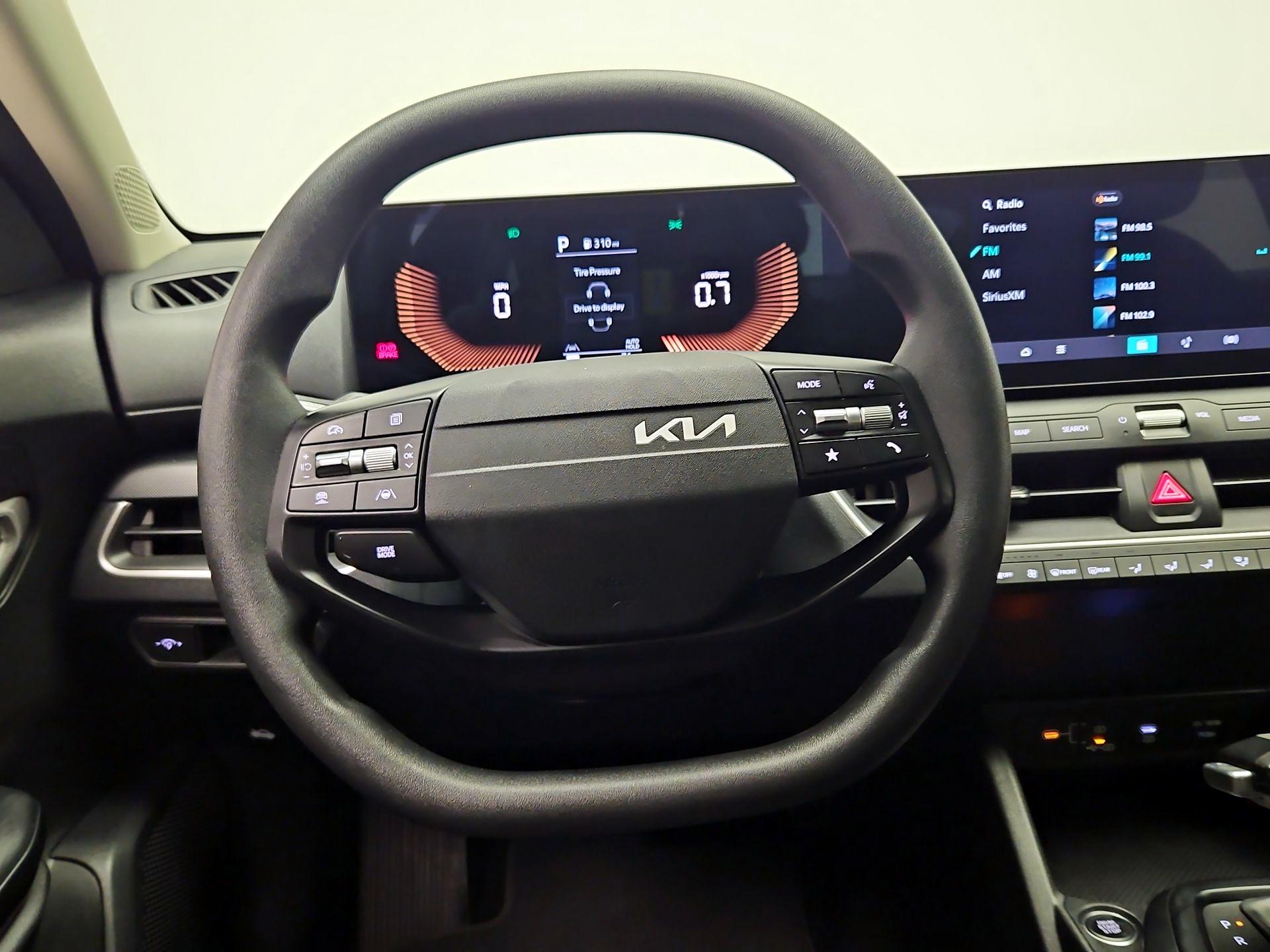 Thumbnail: 2025 Kia K4 - 10