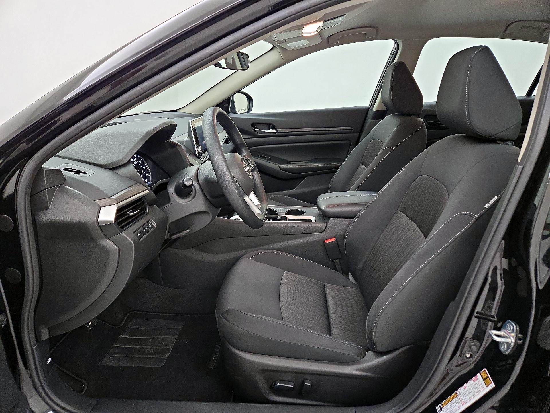 Thumbnail: 2025 Nissan Altima - 11