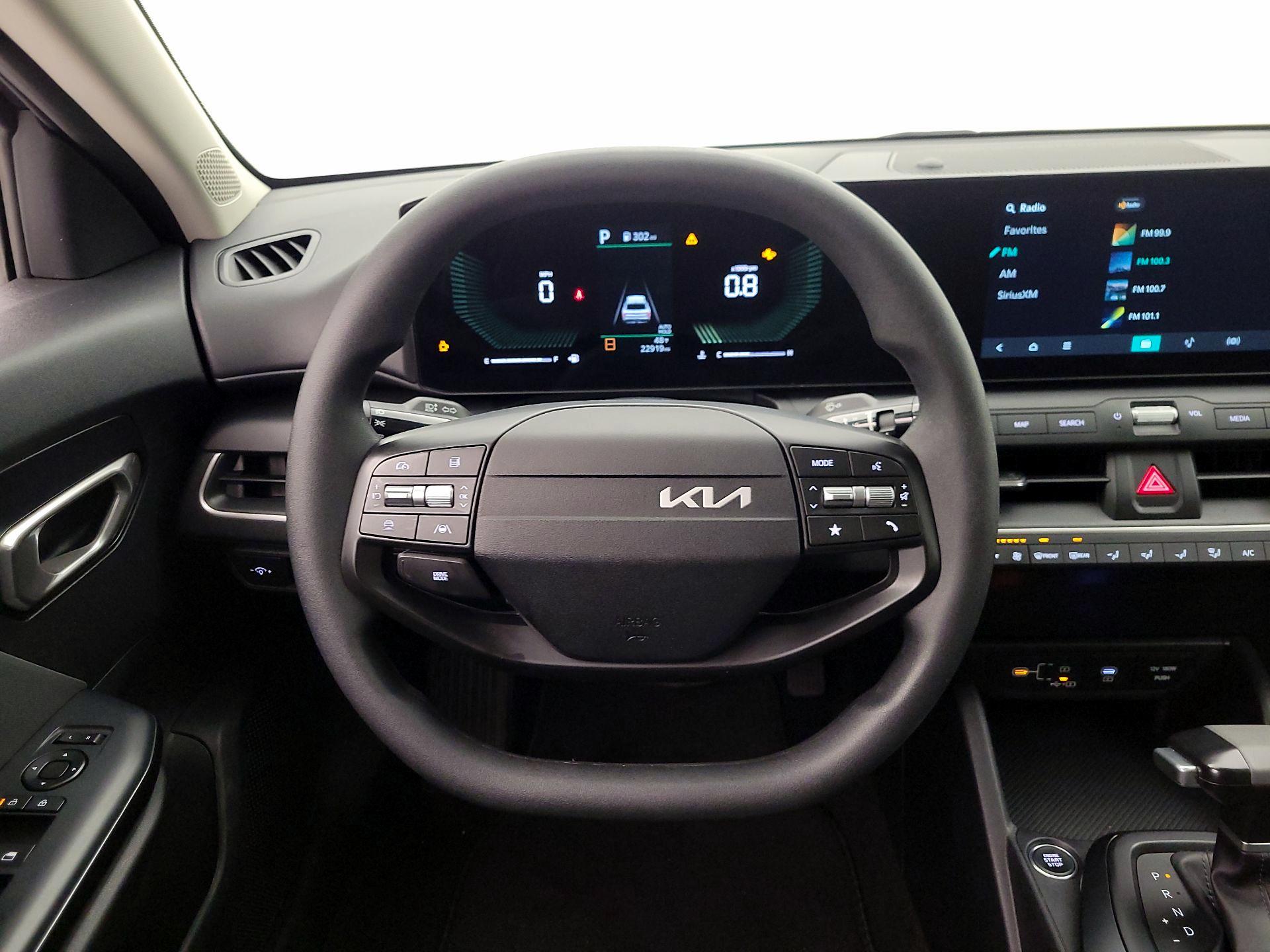 Thumbnail: 2025 Kia K4 - 10