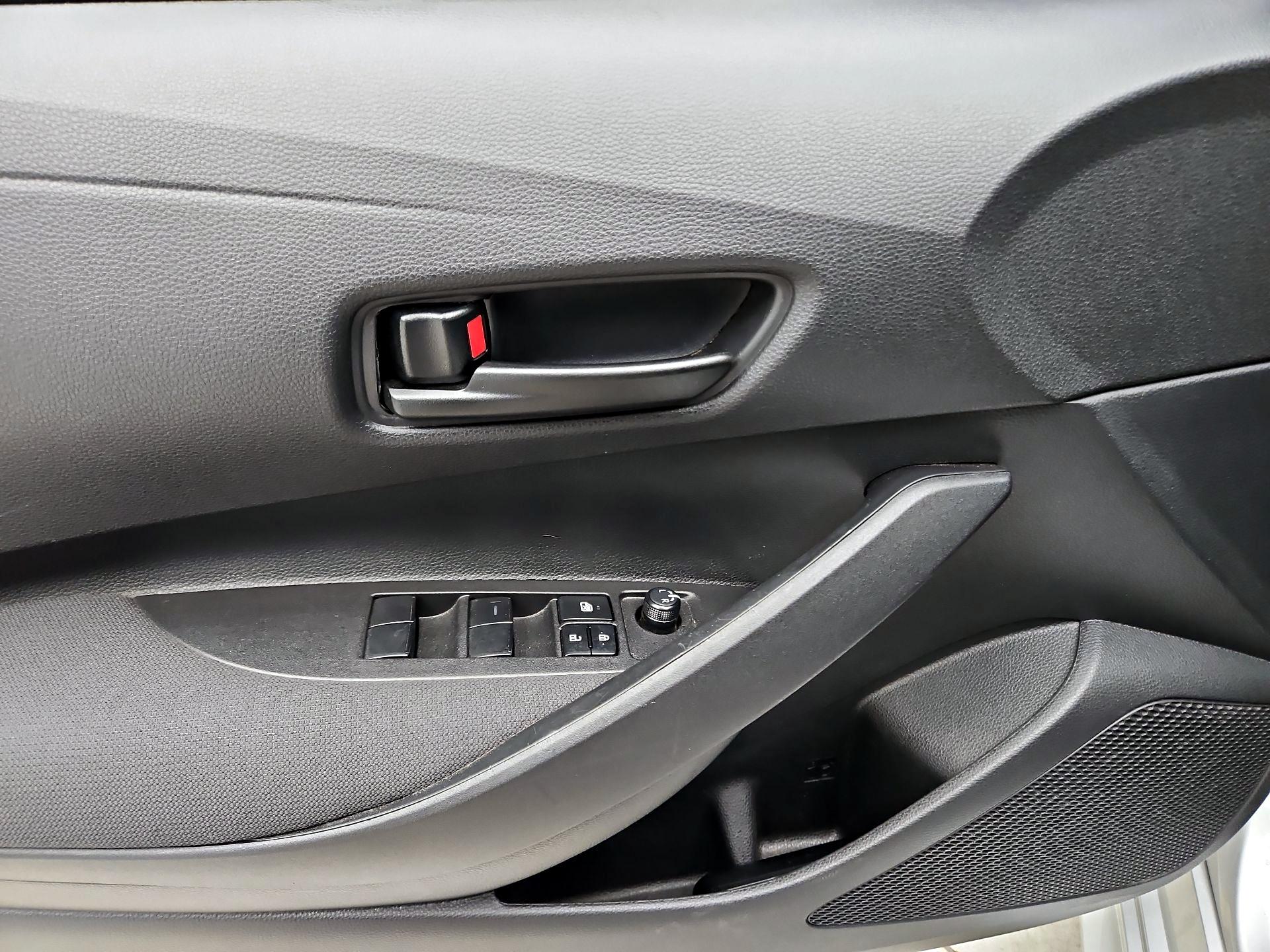 Thumbnail: 2025 Toyota Corolla - 10