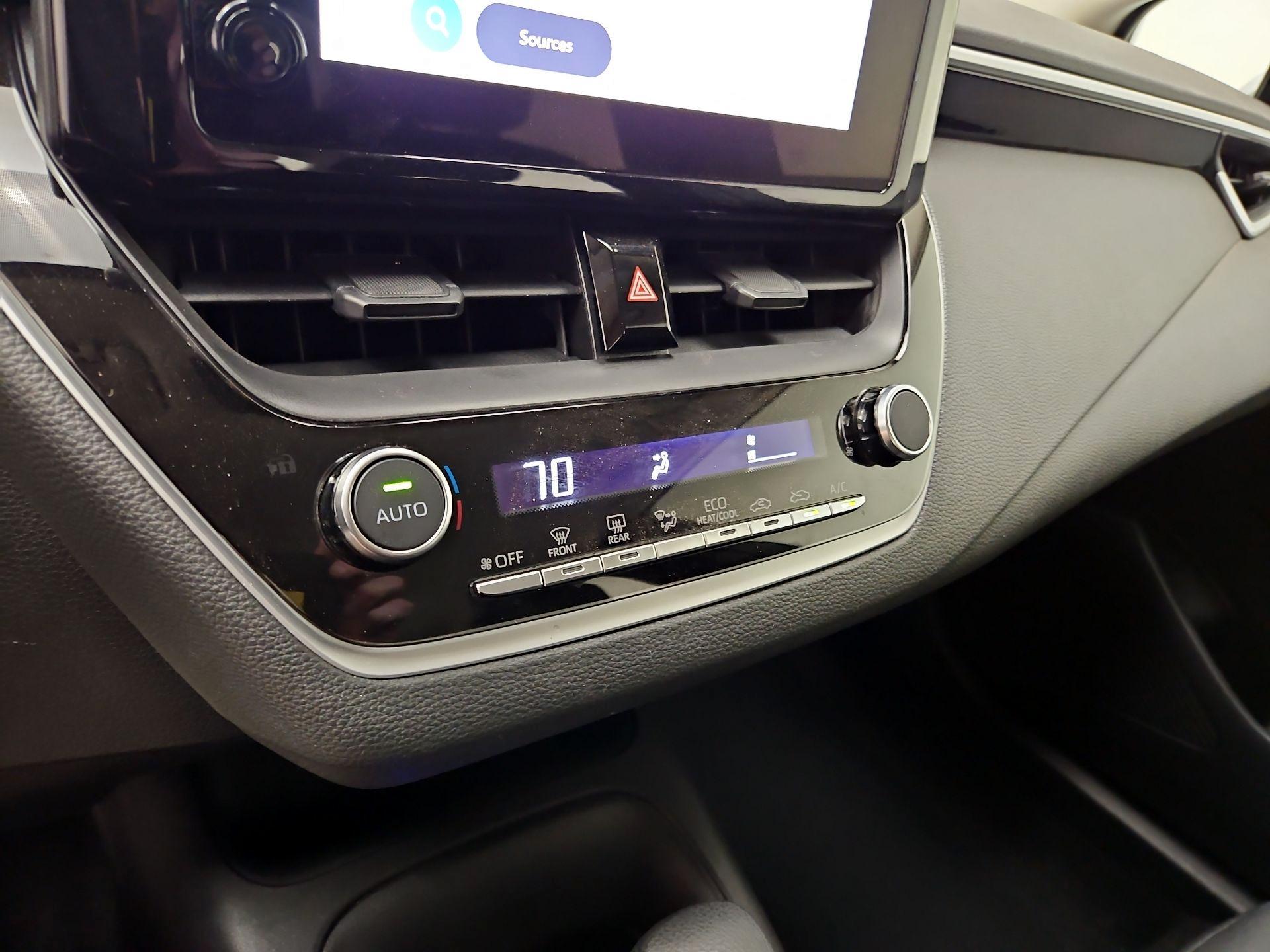 Thumbnail: 2025 Toyota Corolla - 14