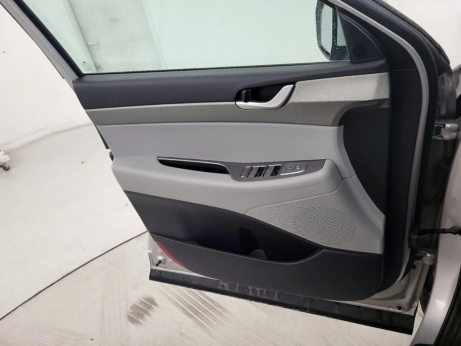 Thumbnail: 2025 Hyundai Palisade - 12