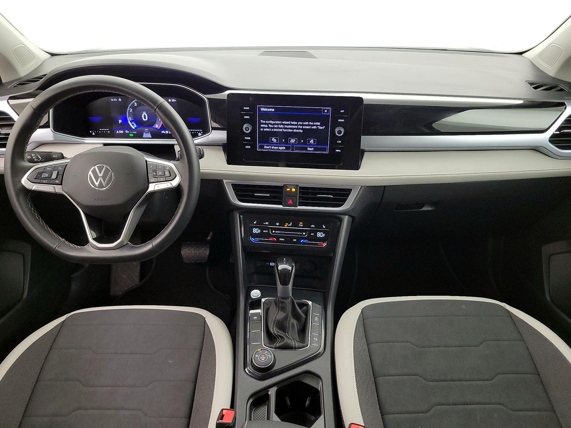 Thumbnail: 2025 Volkswagen Taos - 9