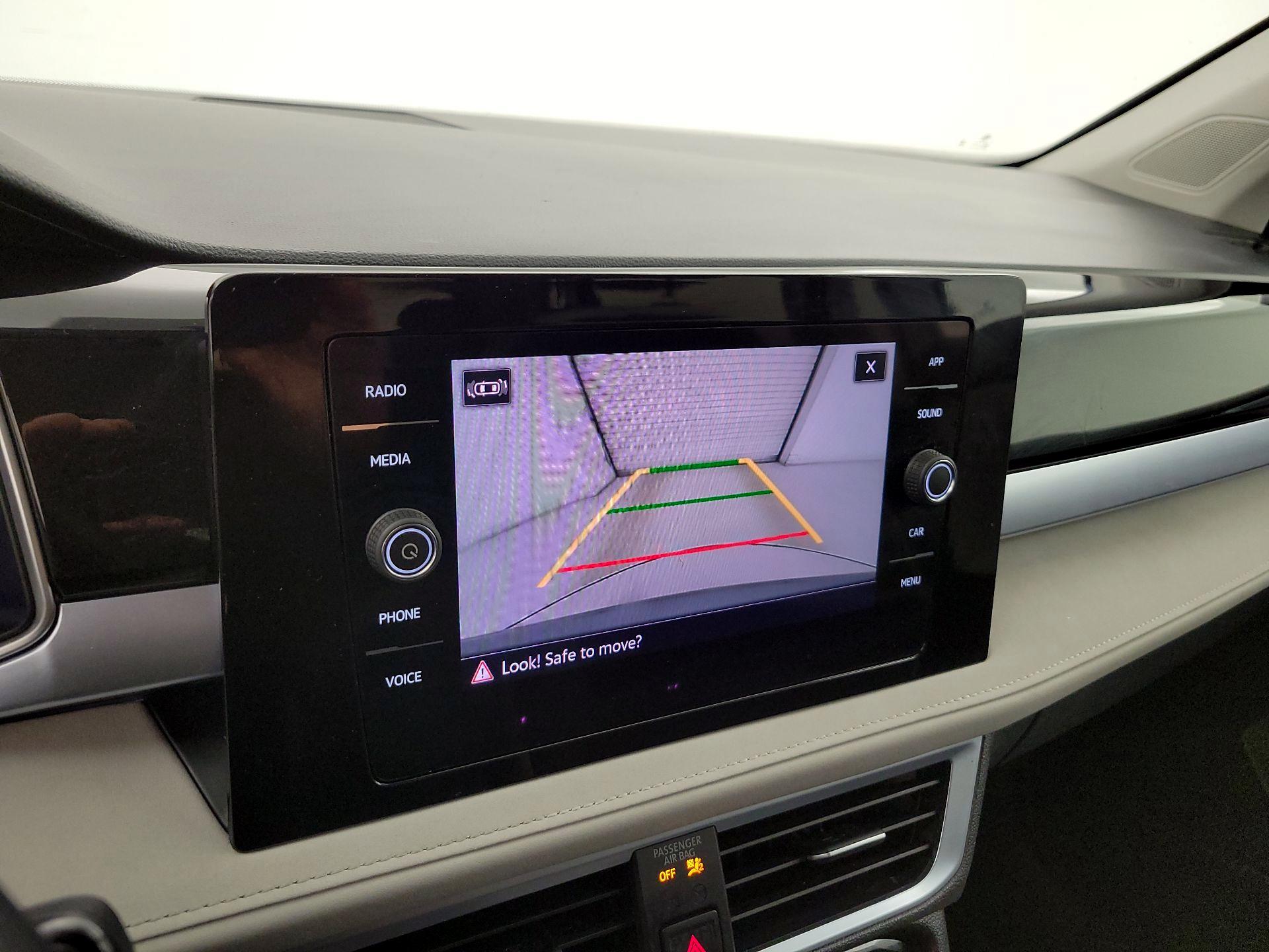 Thumbnail: 2025 Volkswagen Taos - 14