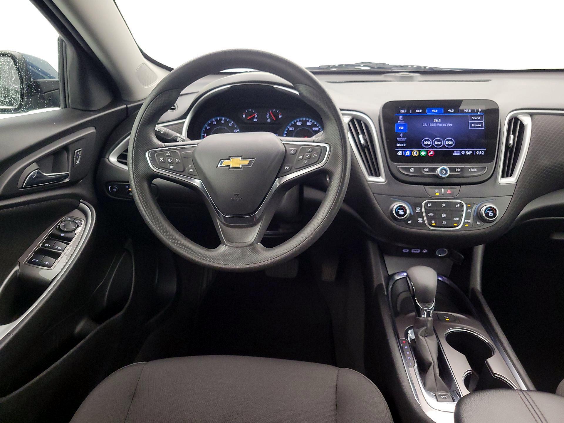 Thumbnail: 2024 Chevrolet Malibu - 10