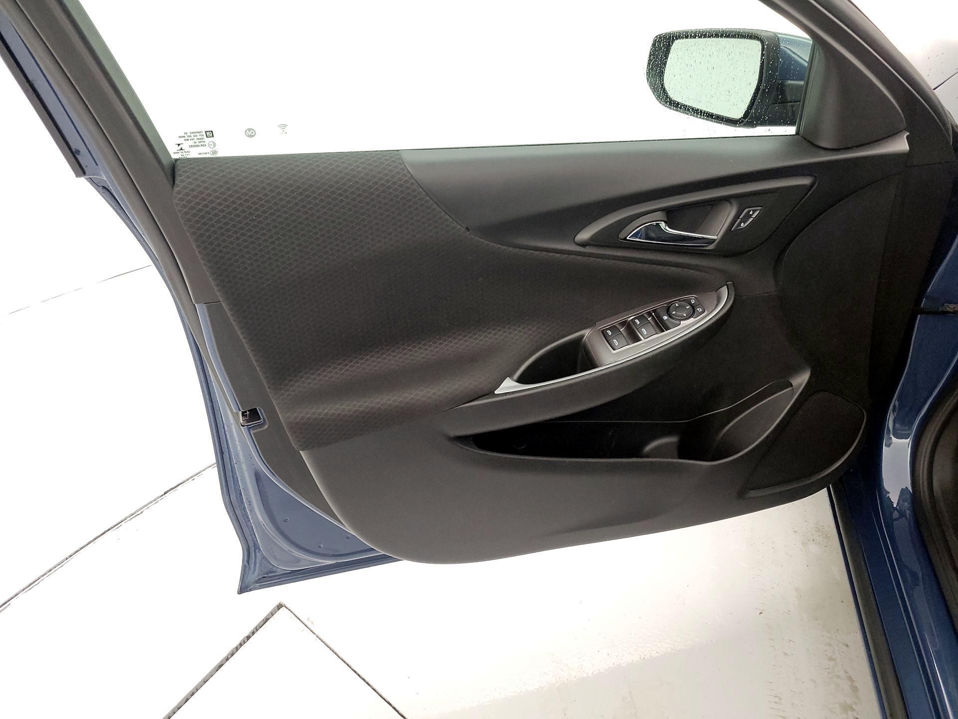 Thumbnail: 2024 Chevrolet Malibu - 12