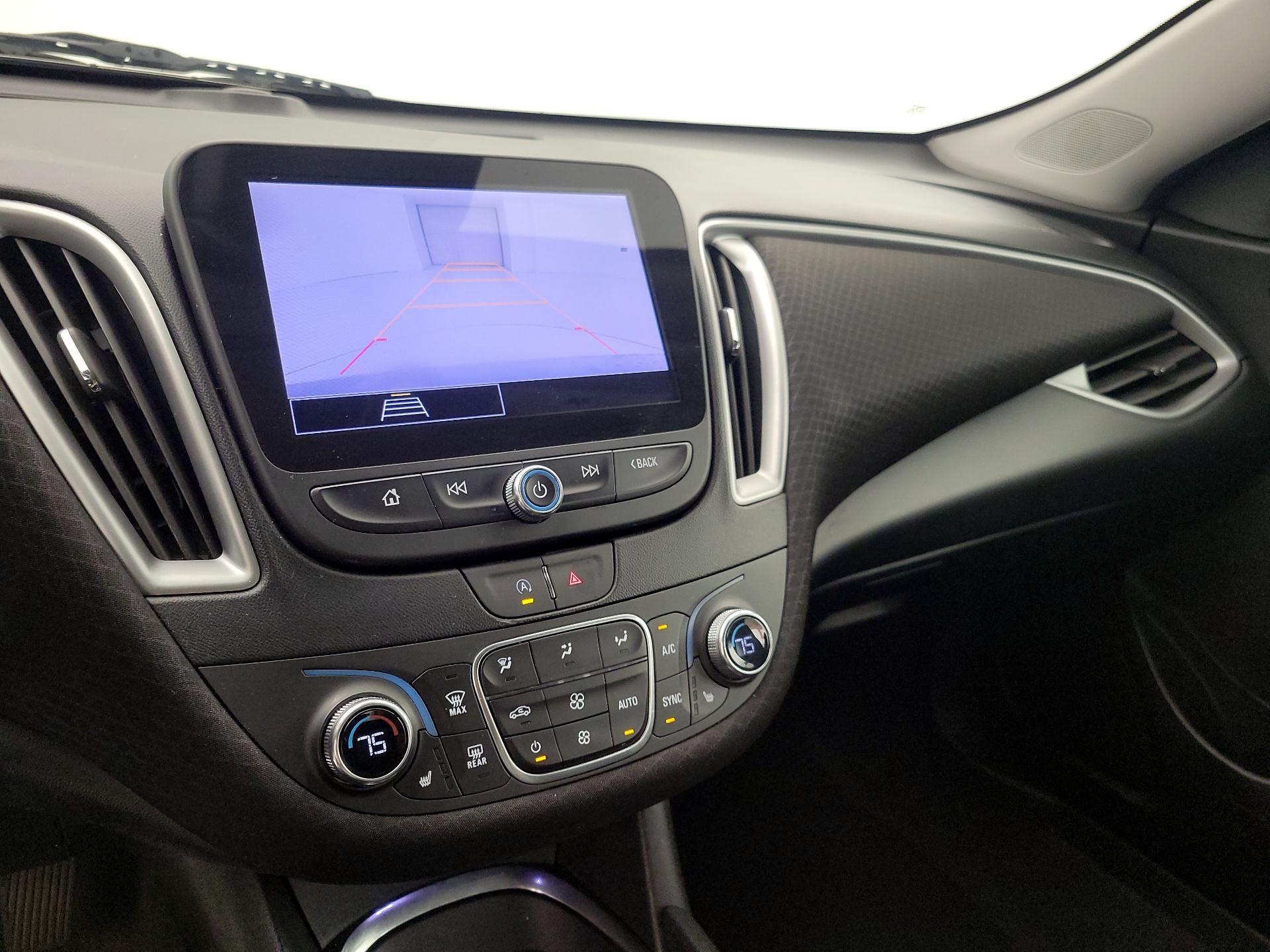 Thumbnail: 2024 Chevrolet Malibu - 14