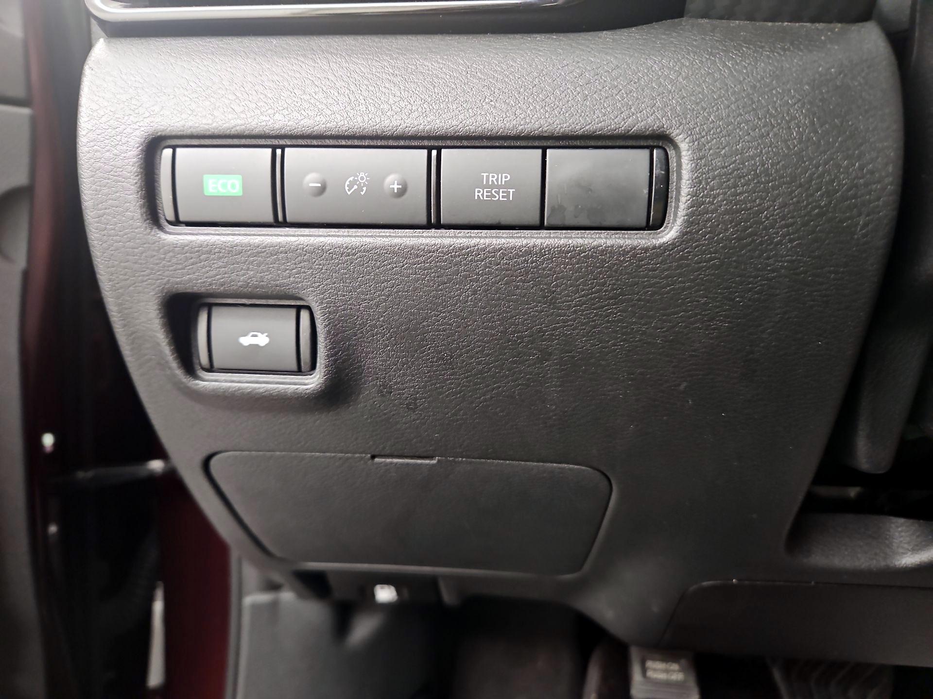 Thumbnail: 2025 Nissan Sentra - 13