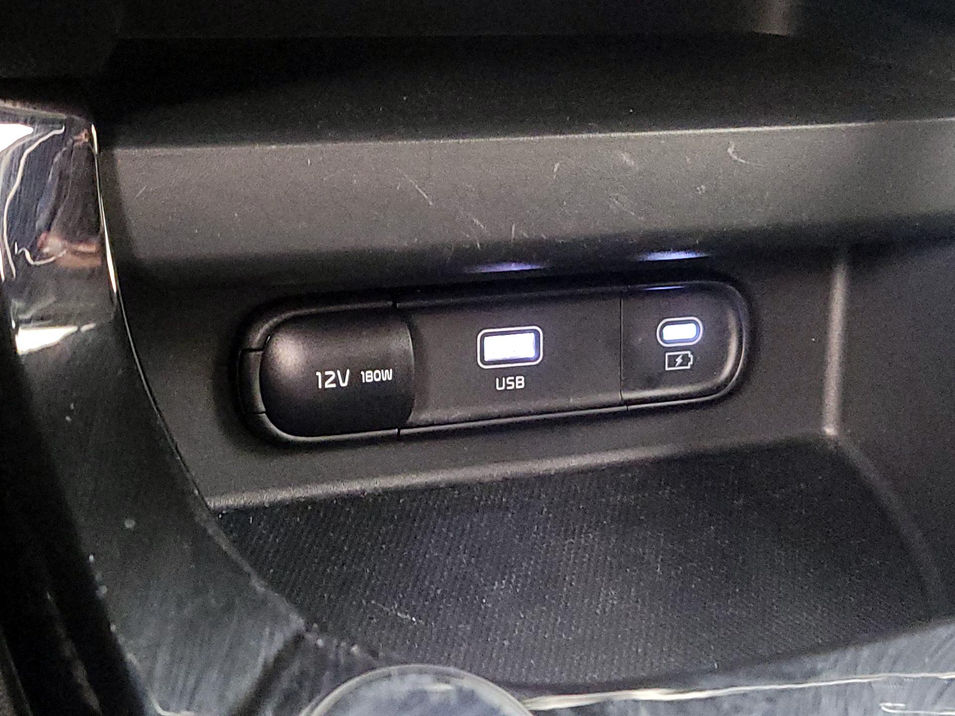 Thumbnail: 2025 Kia Seltos - 19